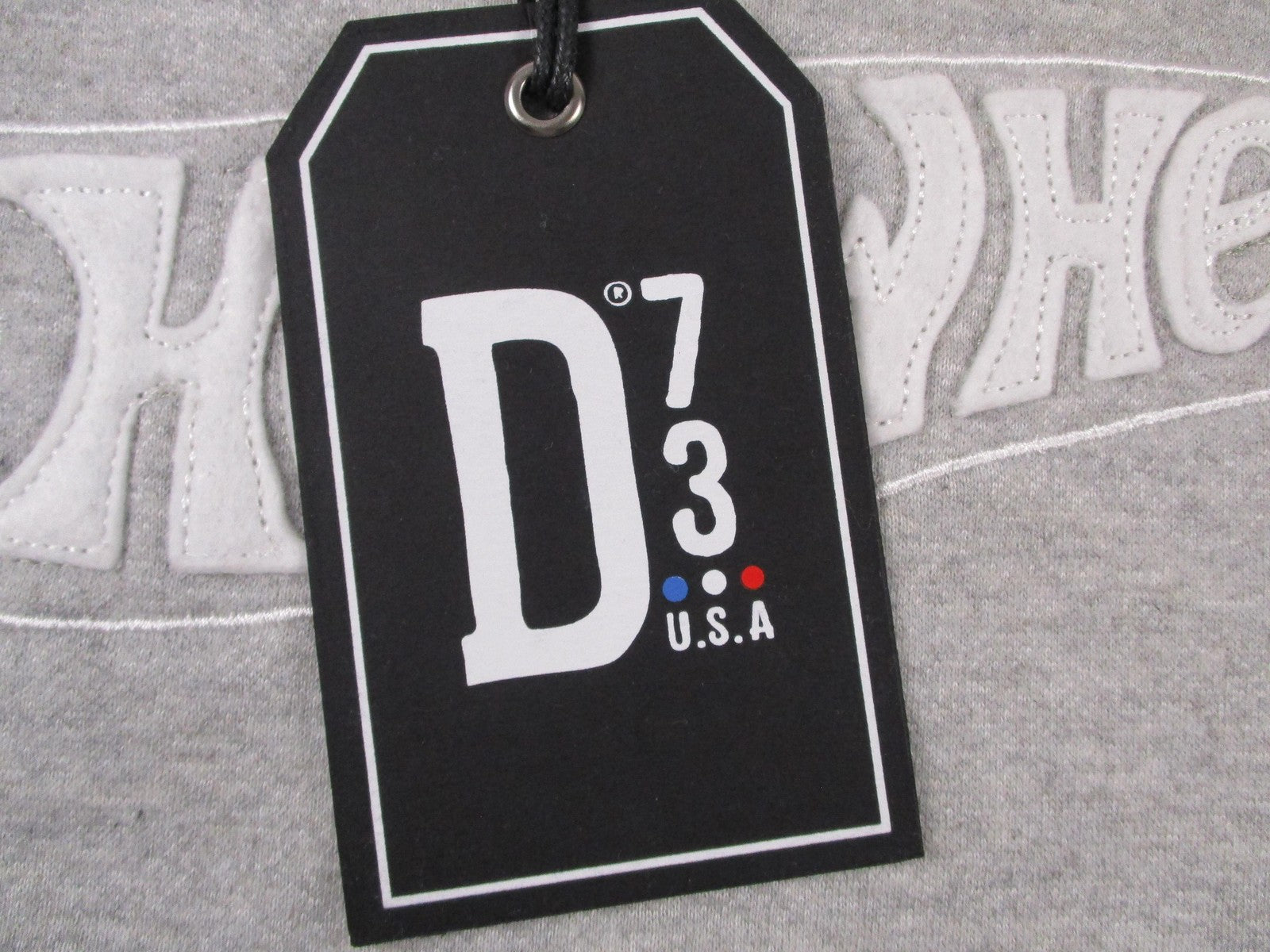 D73 USA Hot Wheels Hoodie Mens Medium Gray Pullover Fleece Embroidered Logo 12933