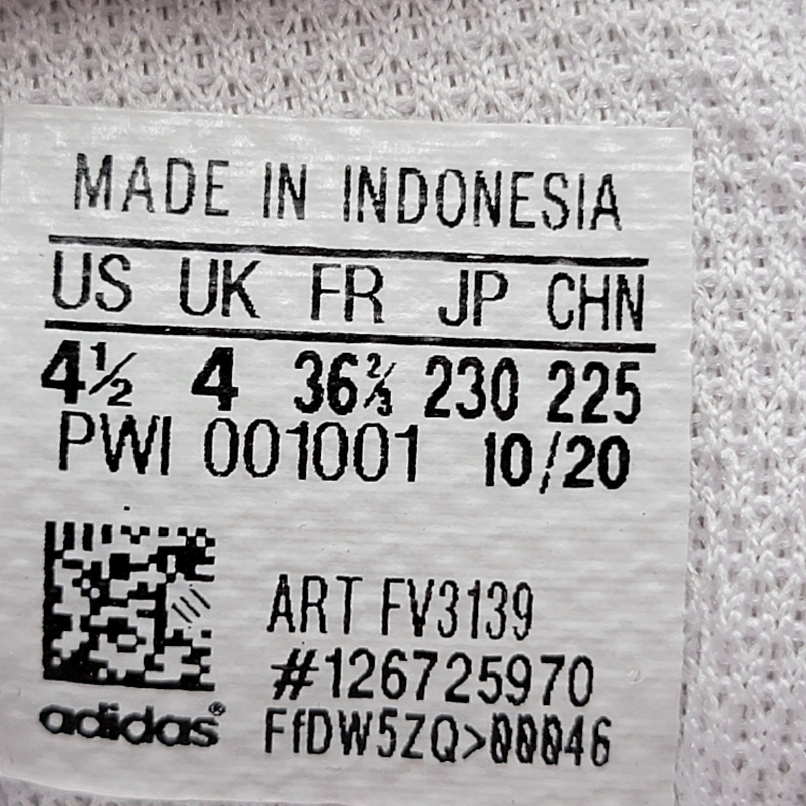 Adidas Originals Superstar J 'White Iridescent' Sz 4.5 FV31397