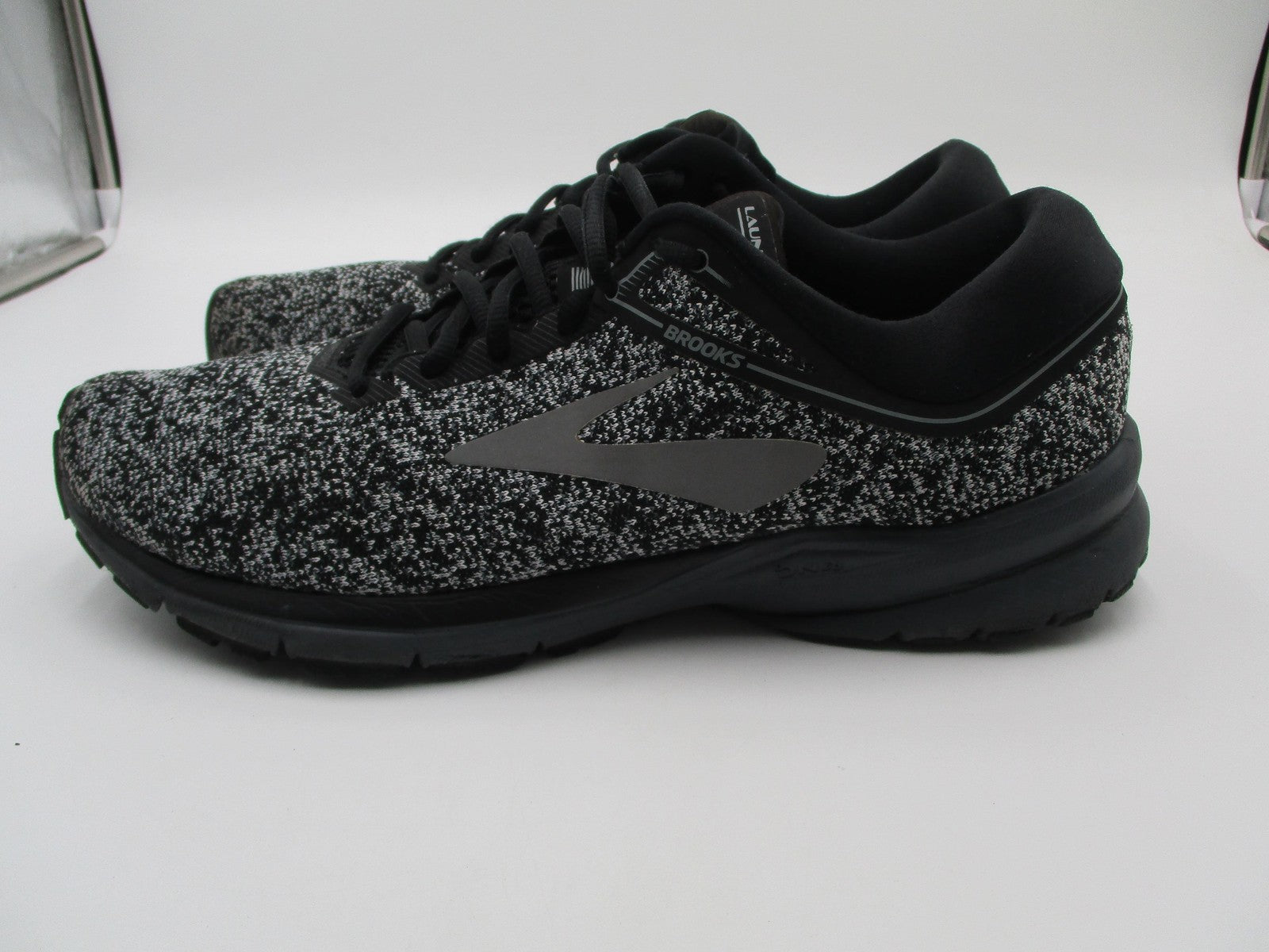 Brooks Launch 5 Shoes Mens Size 11 Black White Running DNA Cushion Sneakers3