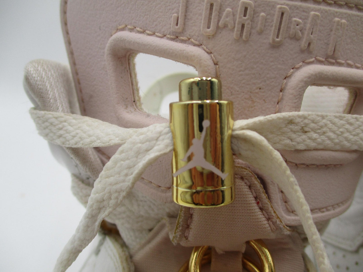 Air Jordan 6 Retro Gold Hoops Shoes Womens Size 7 White Pink Sneakers DH9696-1006