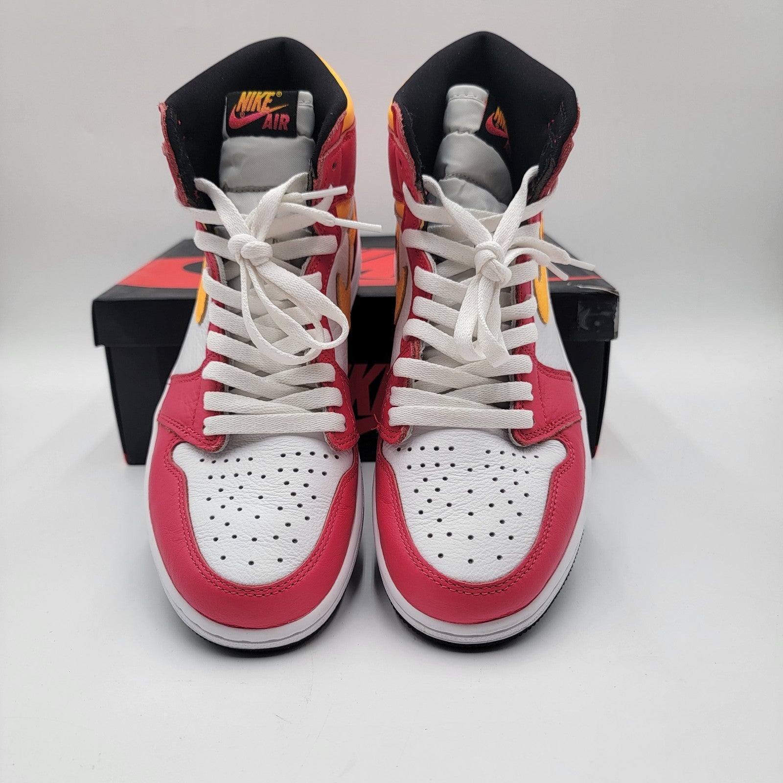 Nike Air Jordan 1 High OG Light Fusion Red Men’s 9 Preowned, OG Box, Extra Laces2