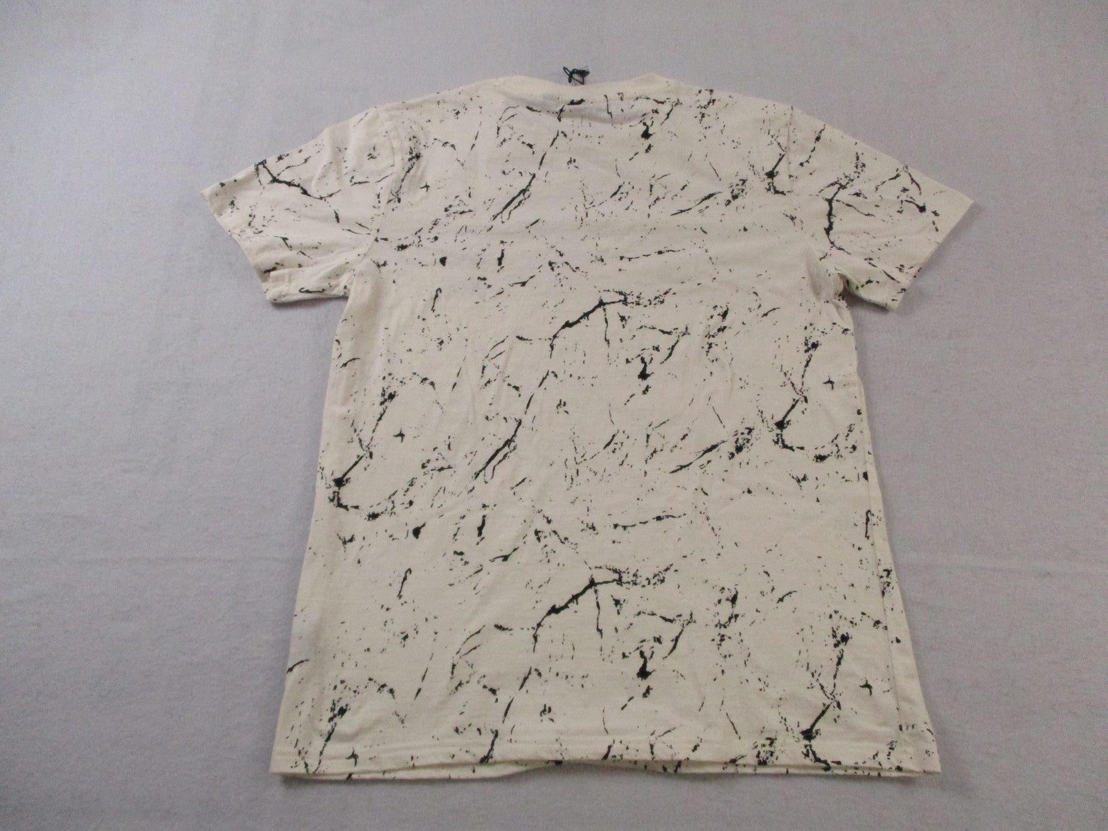 WXYZ Shirt Mens Medium White Skull Graphic Marble Splatter Allover Print Tee1