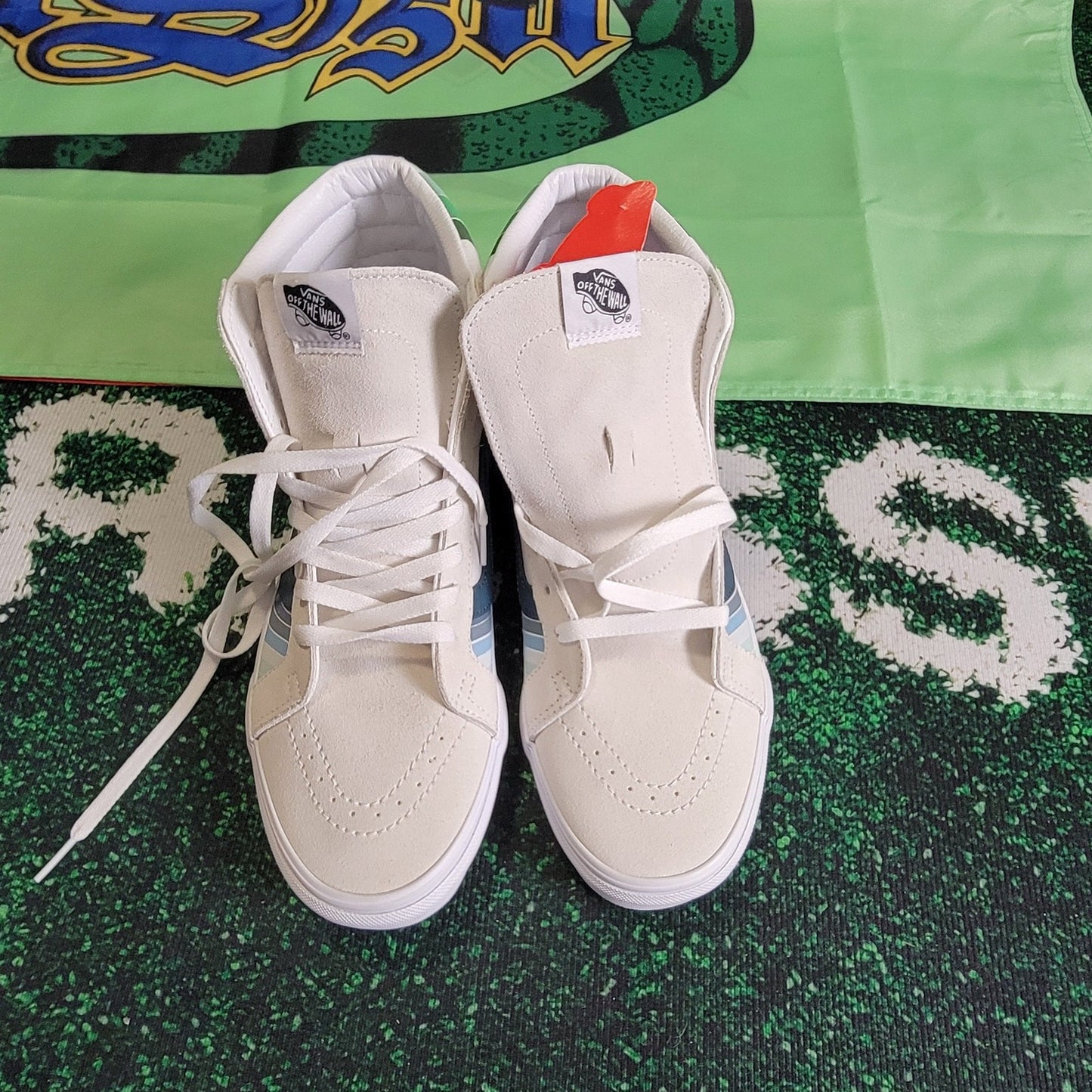 Vans Sk8Hi Reissue Refract TruWhite/Multi Sz 11M VN0A4U3DWN83