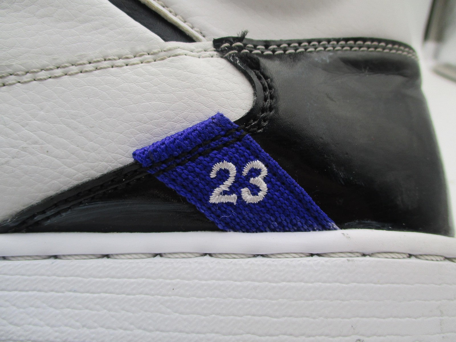 Air Jordan Fadeaway 'White Concord' Sz 11.5 Mid Basketball Shoes AO1329100 1H44