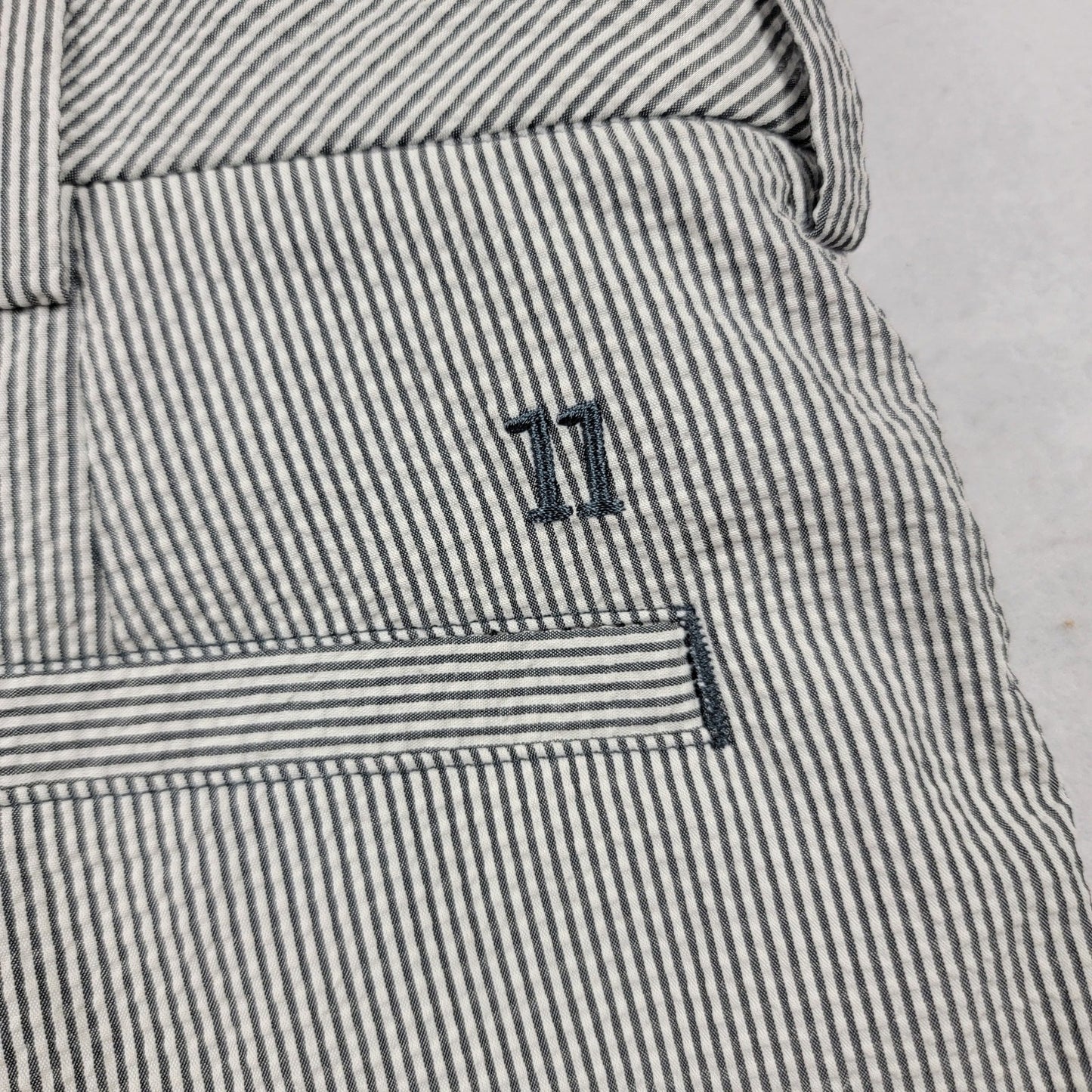Walter Hagen Clubhouse Seersucker Golf Shorts Men’s 30 Navy 9” Inseam Stretch 2