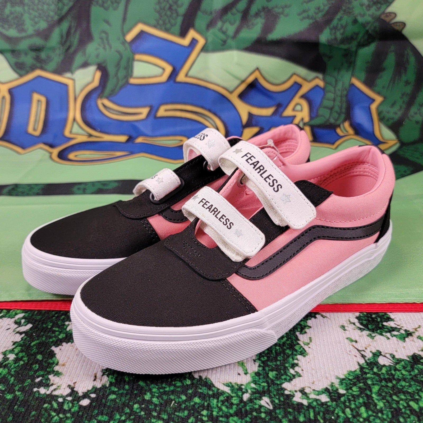 Vans Ward V Fearless Blk/Pink Icing Sz 4.5 Kids VN0A4BTCWG810