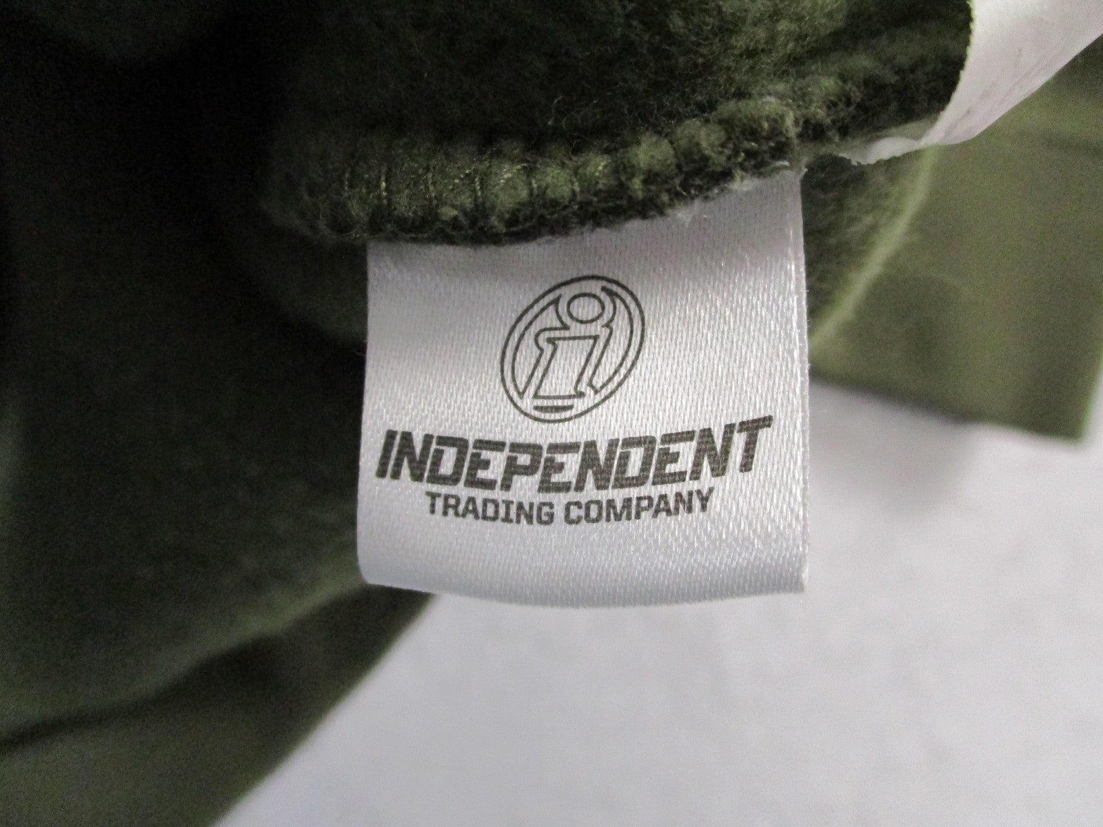 Stance Hoodie Mens Medium Green Pullover Fleece Sweatshirt Skull Horror Graphic3