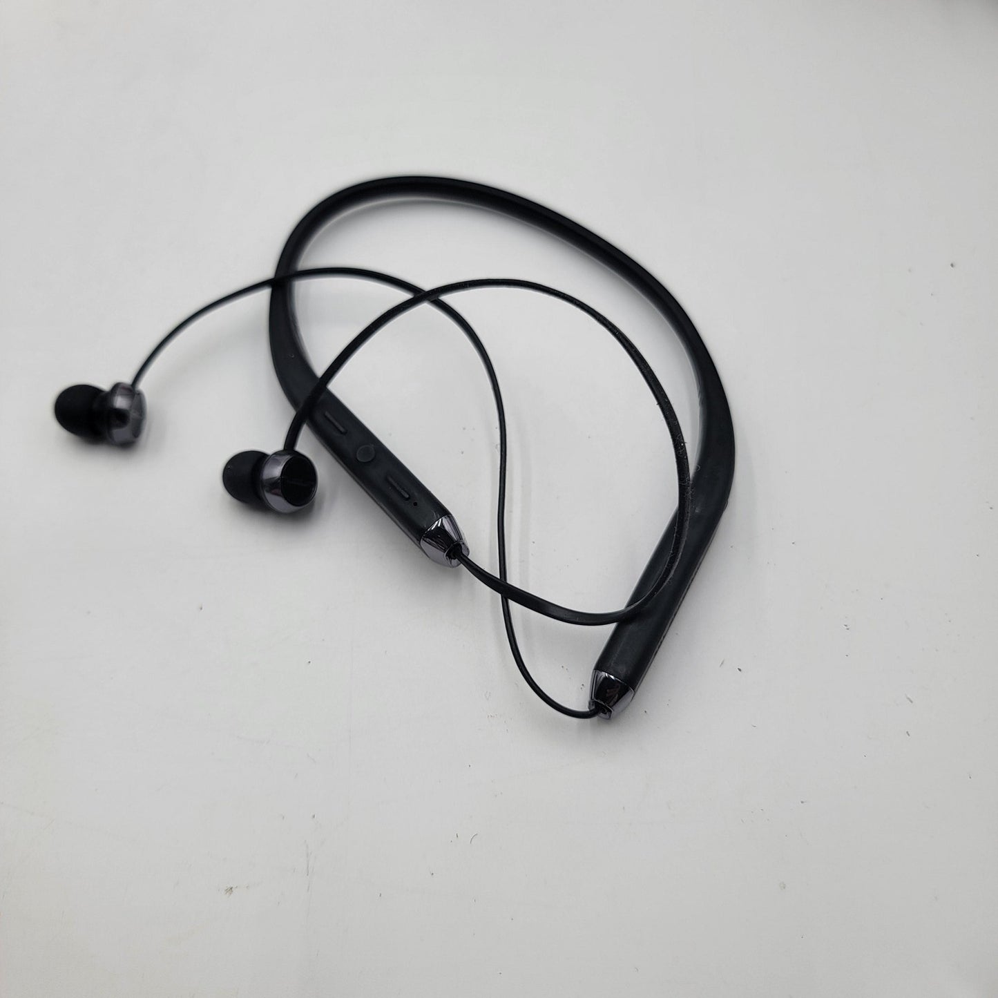 Mixed Lot Headphones Earbuds Skullcandy Shure Philips Sol Republic Parts Repair7