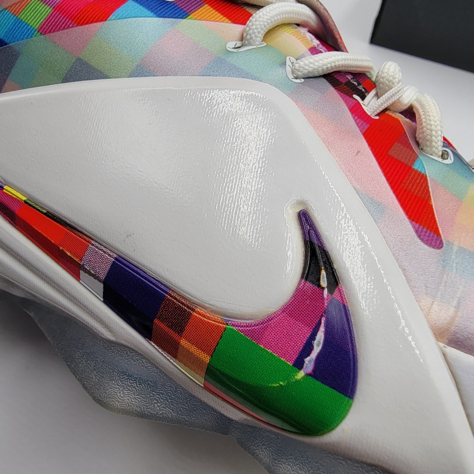 Nike LeBron 12 Ext 'Prism' Sz 7.5 748861900