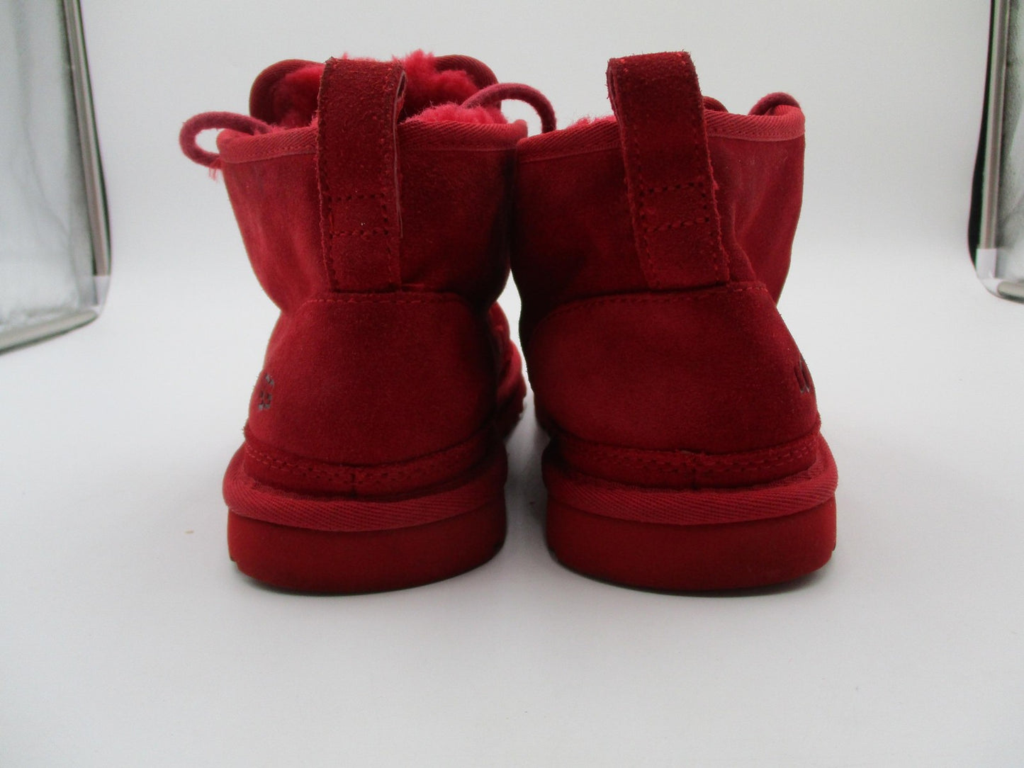 UGG Boots Womens Size 7 Red Suede Sheepskin Lined Ankle Chukka 10942698
