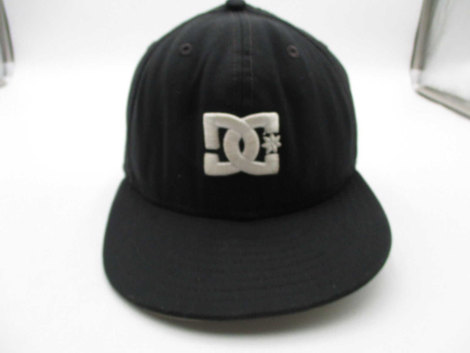 New Era DC Shoes Hat Cap Fitted Mens 7 3/8 Black 59FIFTY Skateboard Distressed0