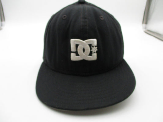 New Era DC Shoes Hat Cap Fitted Mens 7 3/8 Black 59FIFTY Skateboard Distressed0