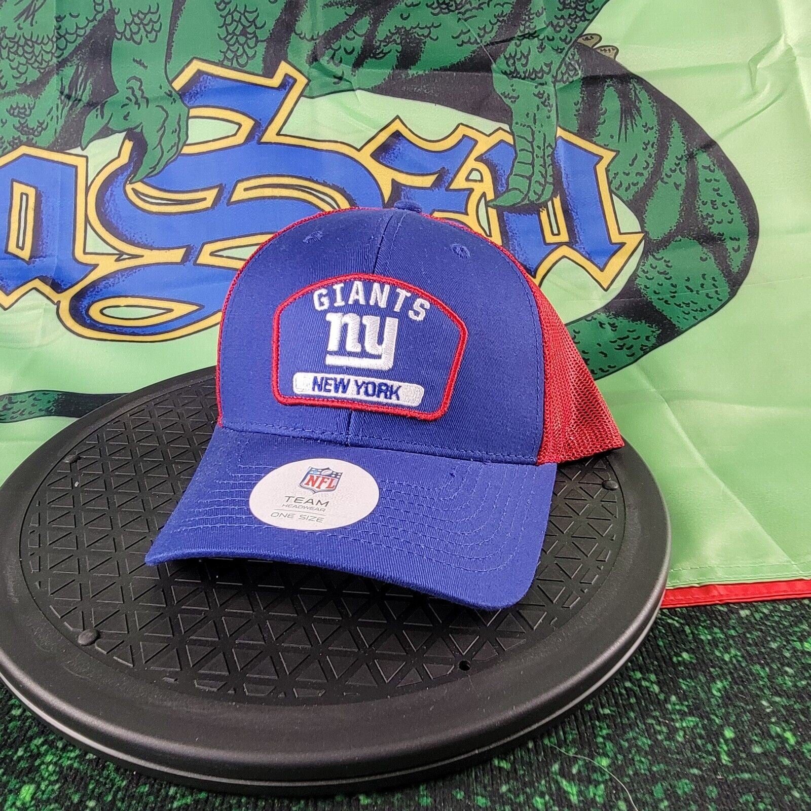 NFL Apparel NY GIANTS SNAPBACK CAP OSFA Blue/Red NWT0