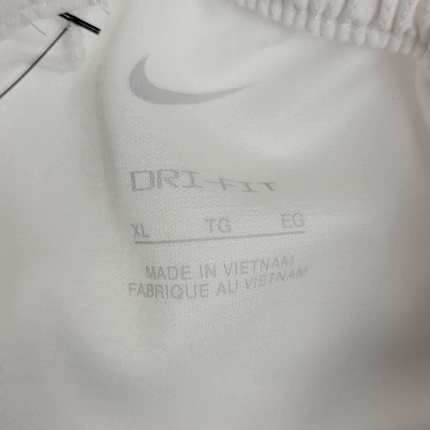 Nike Basketball Shorts Kids XL DriFIT Loose Fit Athletic Sports FJ68021004