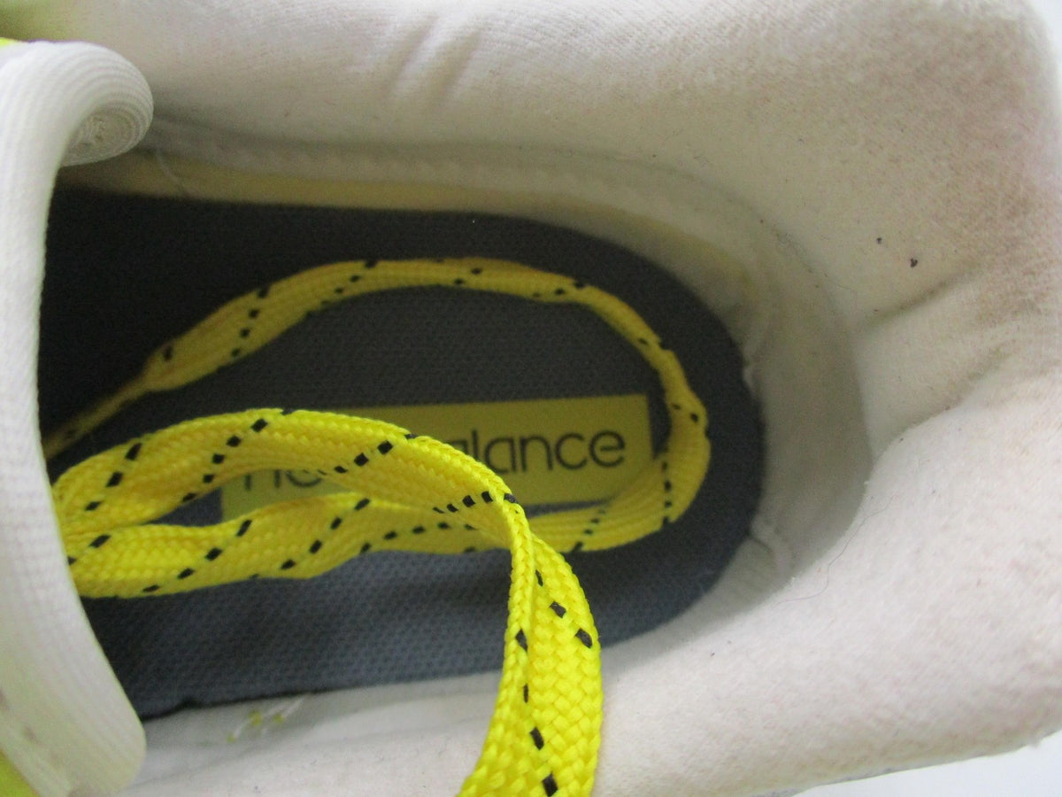 New Balance 574 Shoes Boys Size 4.5 Yellow Black Running Sneakers GC574WR212