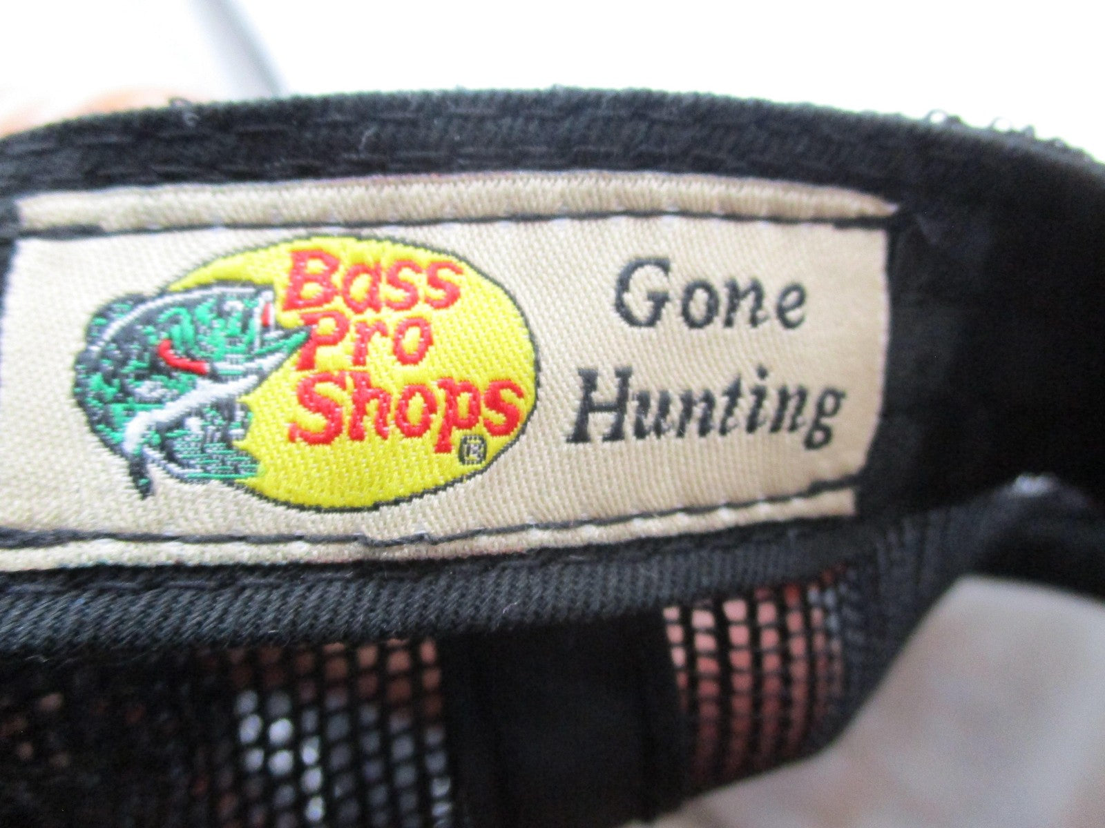 Bass Pro Shops Hat Cap Snap Back One Size Green Camo Trucker Mesh Patch Mens12