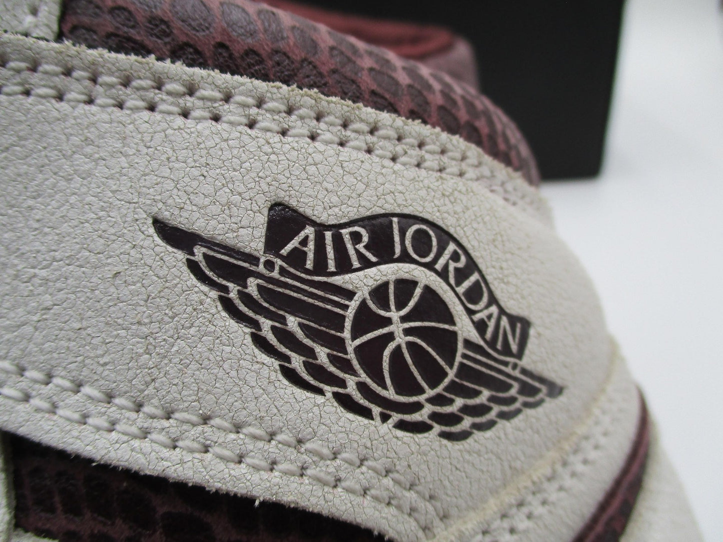 Nike Air Jordan 1 High OG A Ma Manière Men's Size 8 Sail Burgundy DO7097-100 1G18