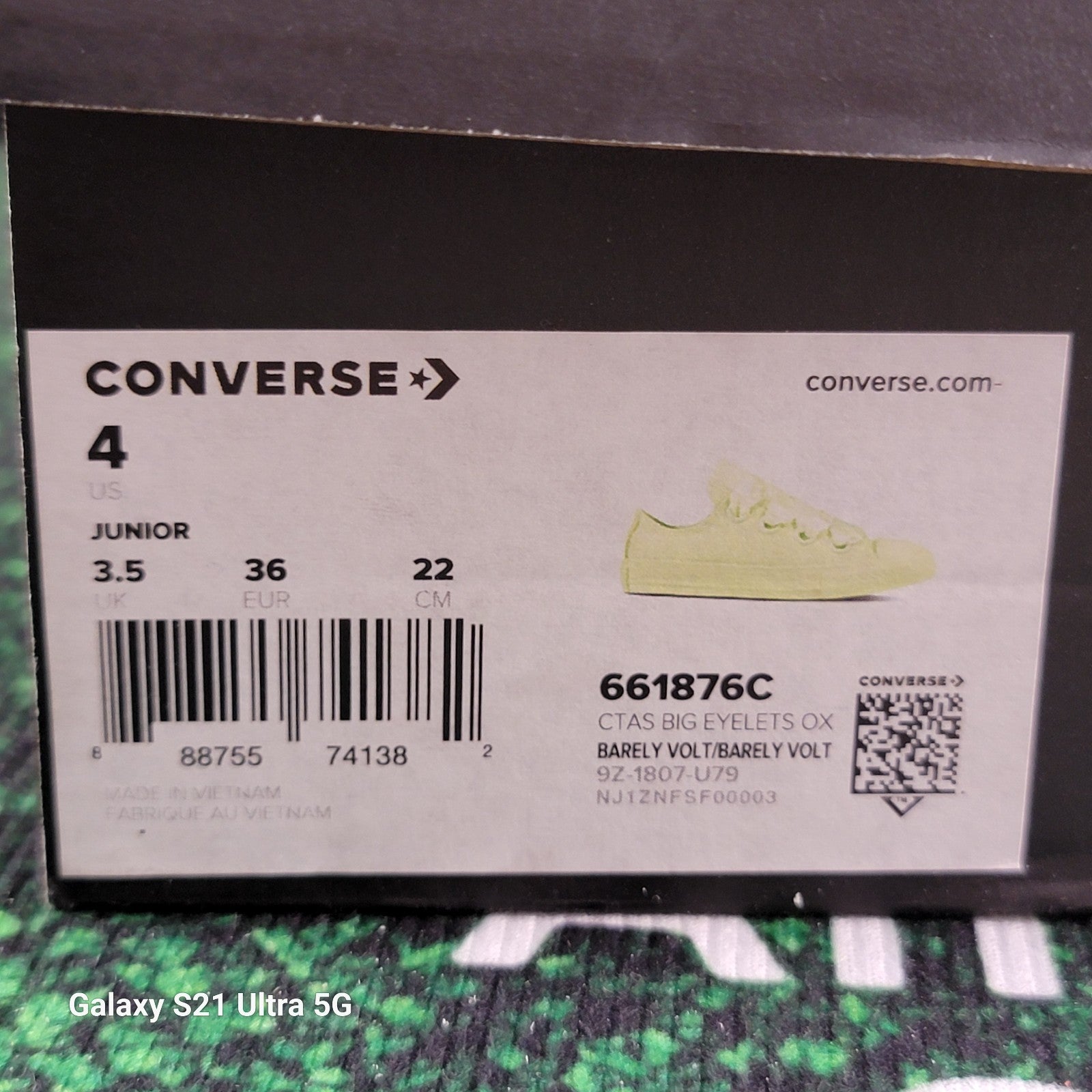 Converse CTAS Big Eyelets OX Tinker Bell Barely Volt Junior Size 4Y 661876C7