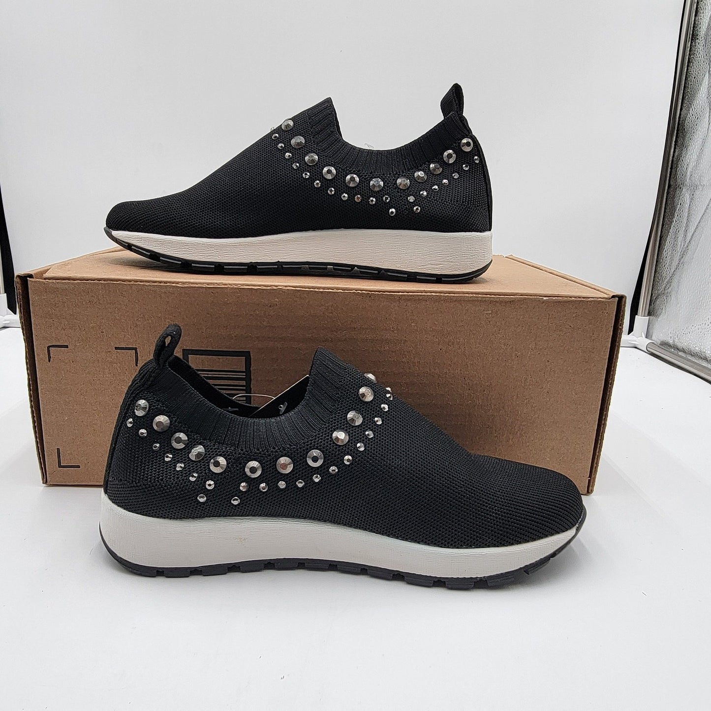 Bernie Mev Women's Cathryn Black Woven Slip On Sneakers