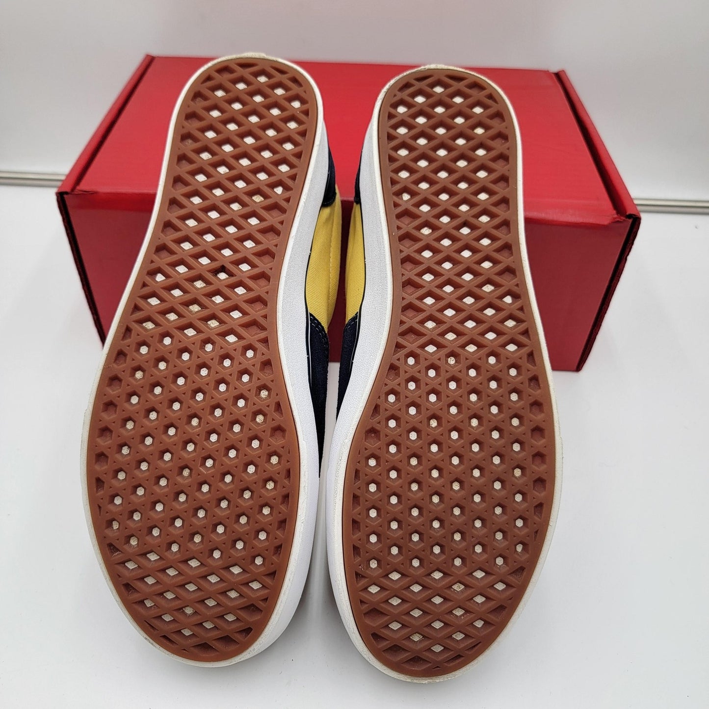 Vans ComfyCush Era Shoes Mens Size 10.5 Navy Yellow Low Top Skate Sneakers Suede5