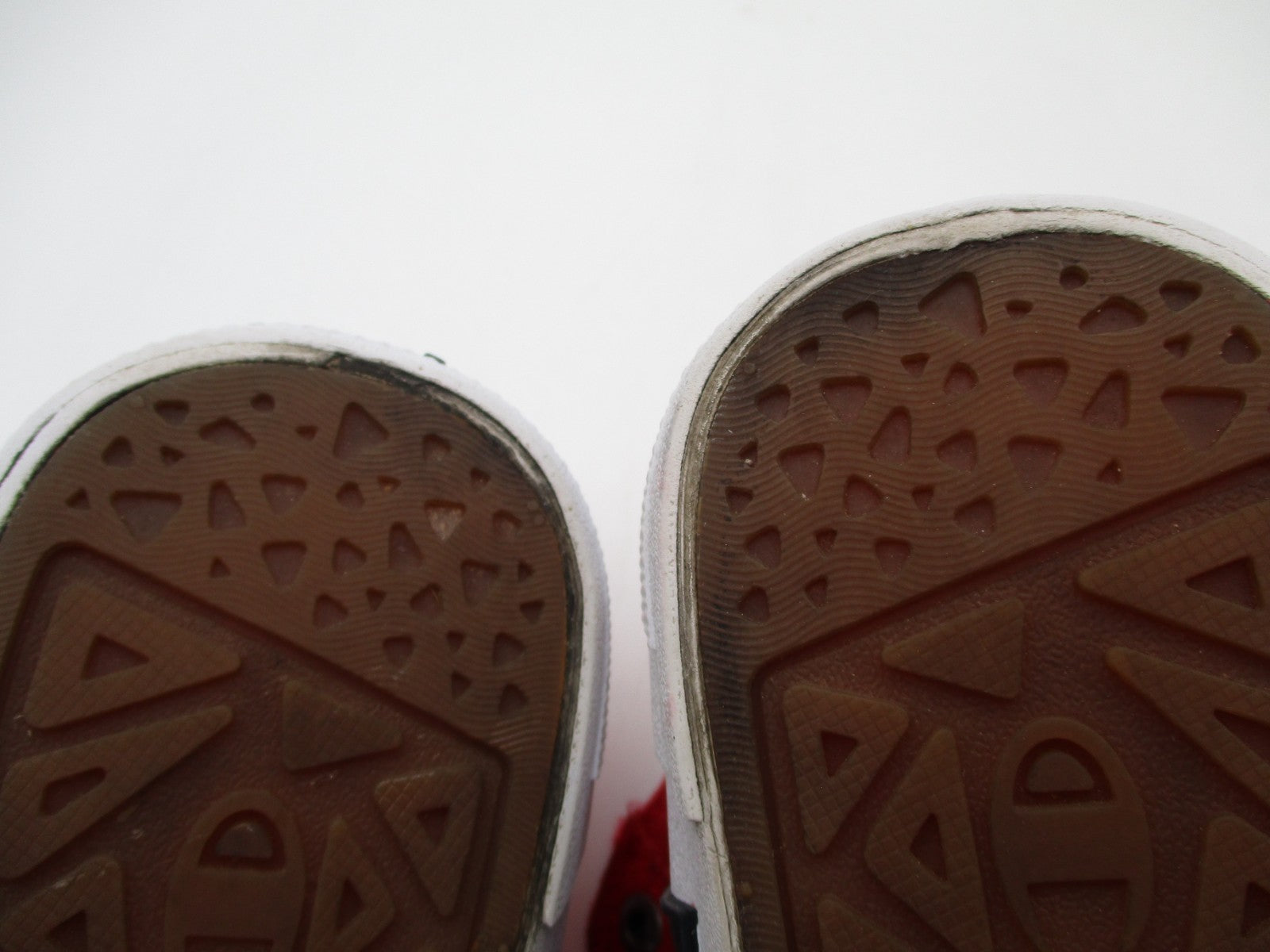 Champion Freshman Mid Top Sneaker Red Navy Youth 6.5Y Womens 8 Pre-Owned7