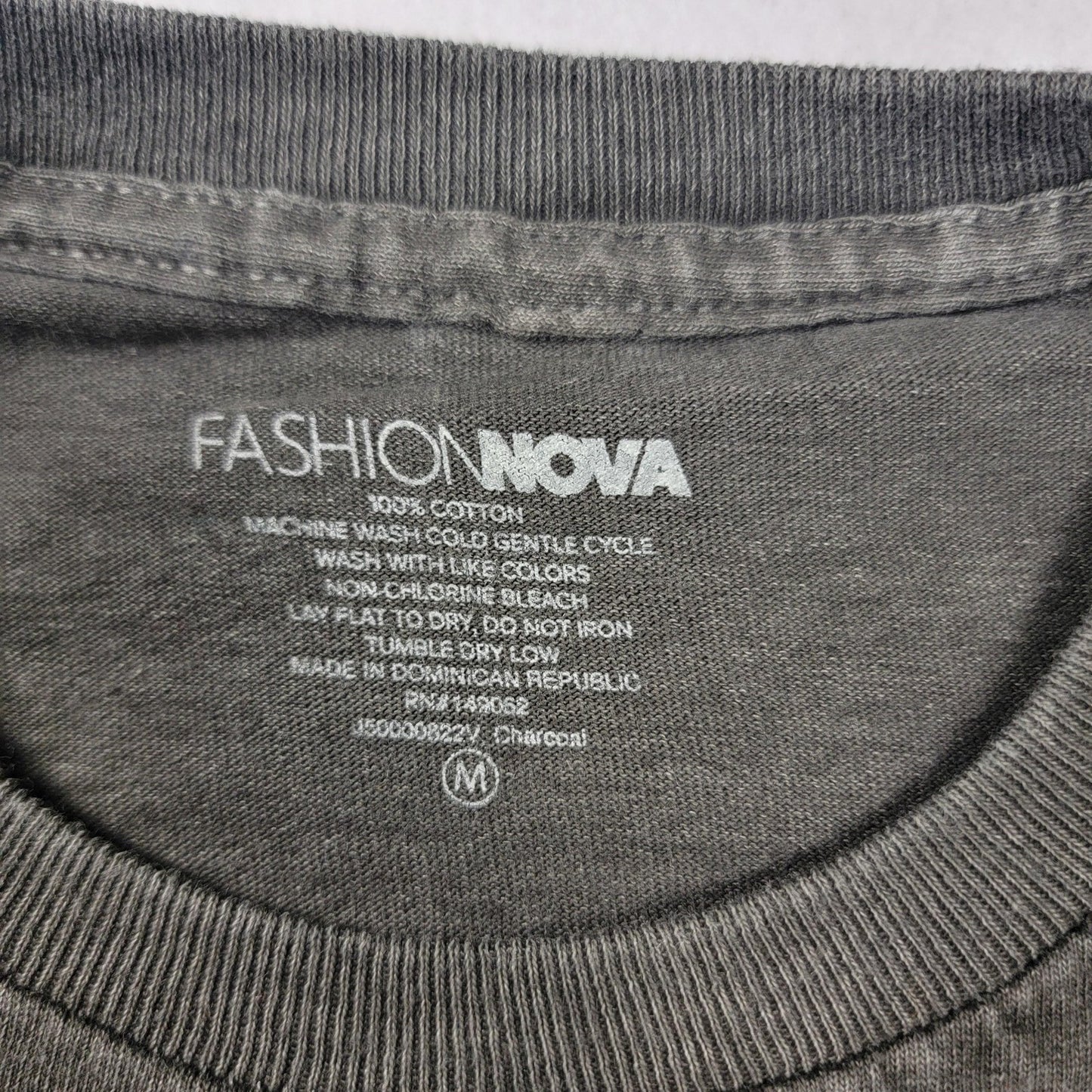 4 Pack FashionNova Streetwear Tshirts Sz Medium