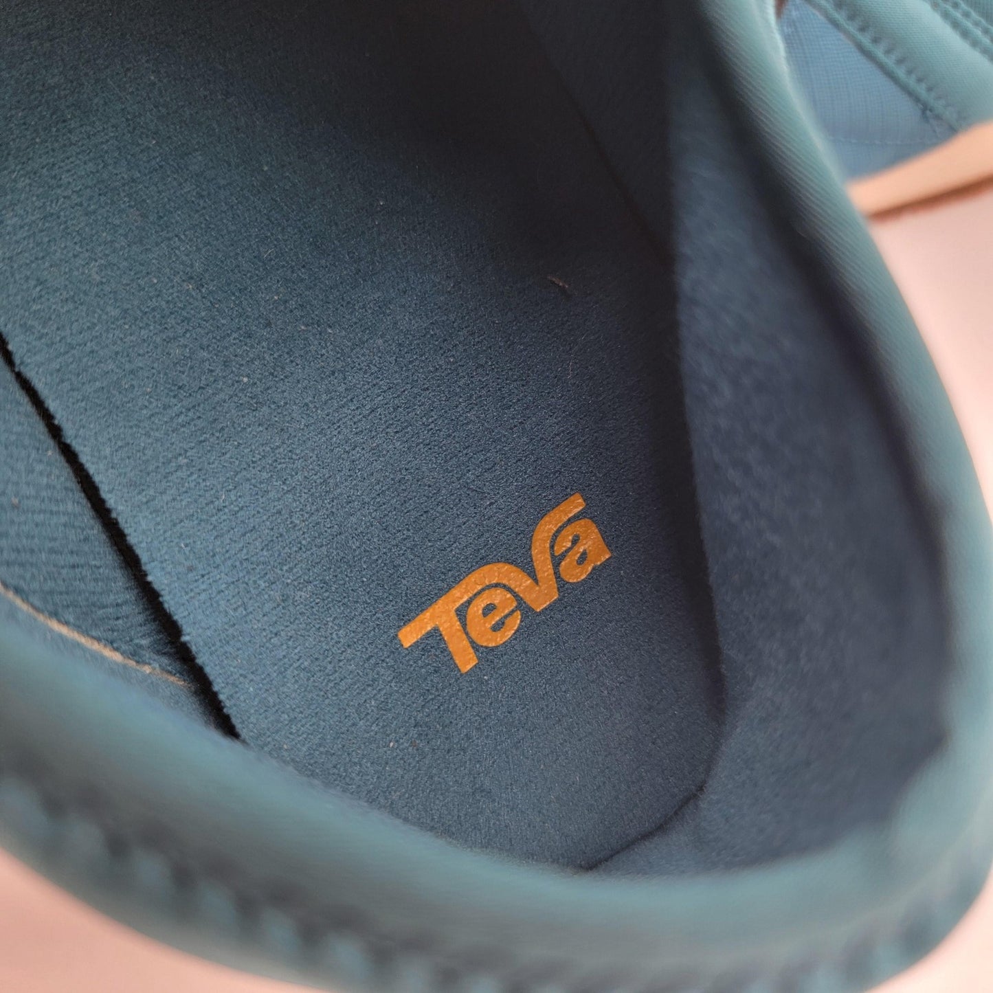 Teva Ember Moc Shoes Youth Size 7 Slip On Outdoor Comfort Quilted 1123450Y5