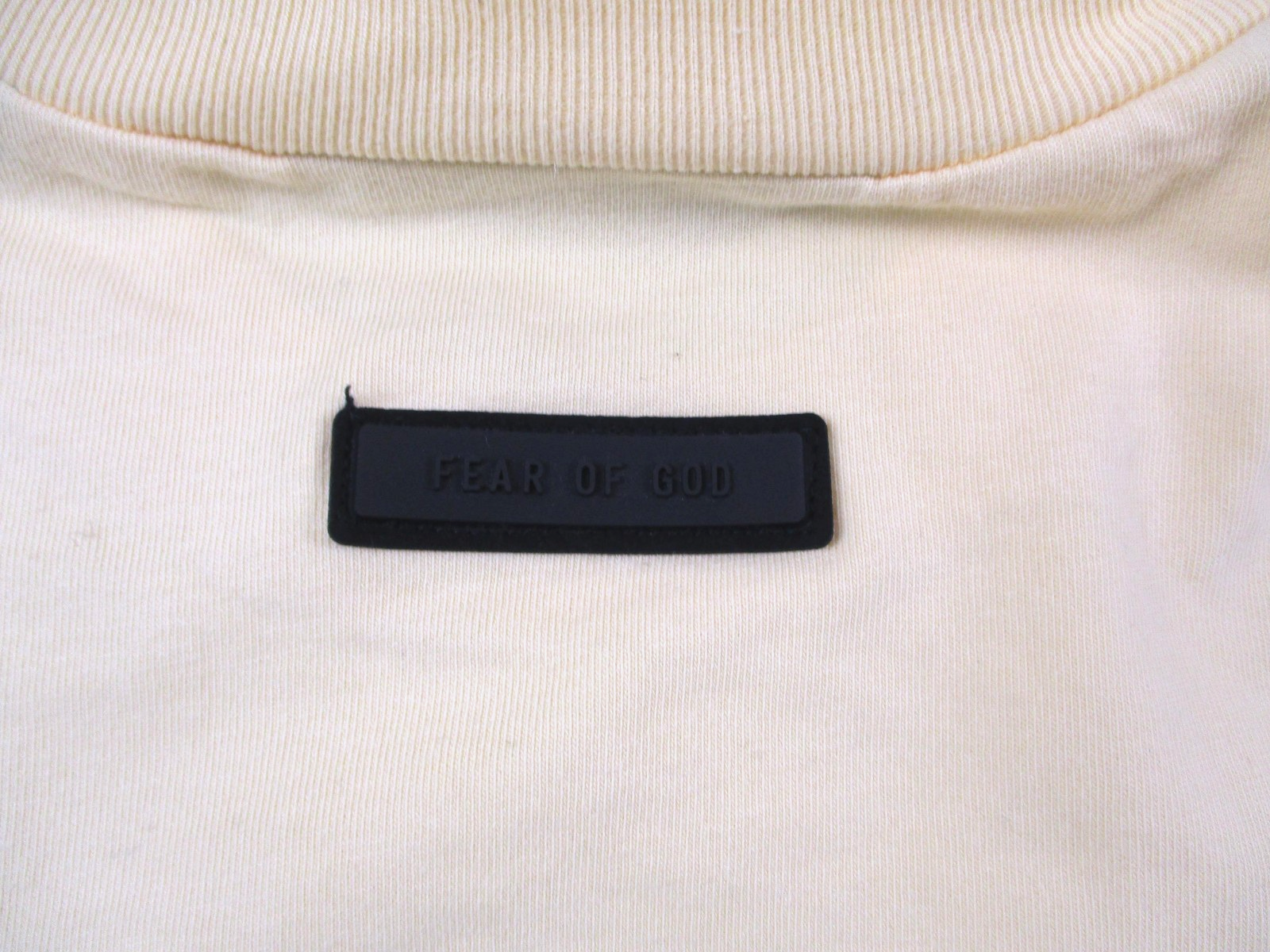 Fear Of God Essentials Shirt Mens Large Yellow Graphic Logo Tee Streetwear 13414