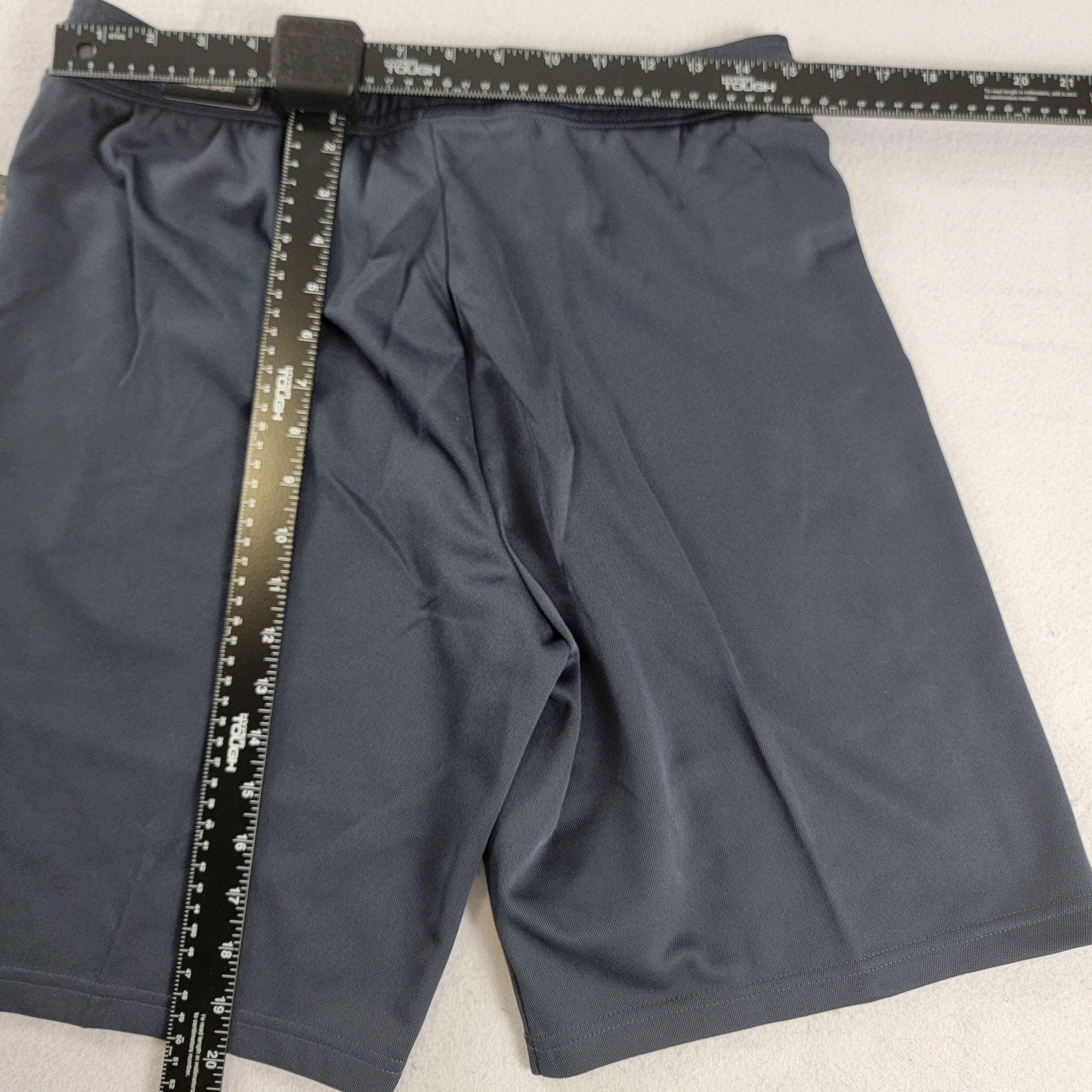 2 Pk Layer 8 Shorts Men Sz Med Gray Thermal8 Tech Lightweight Athletic