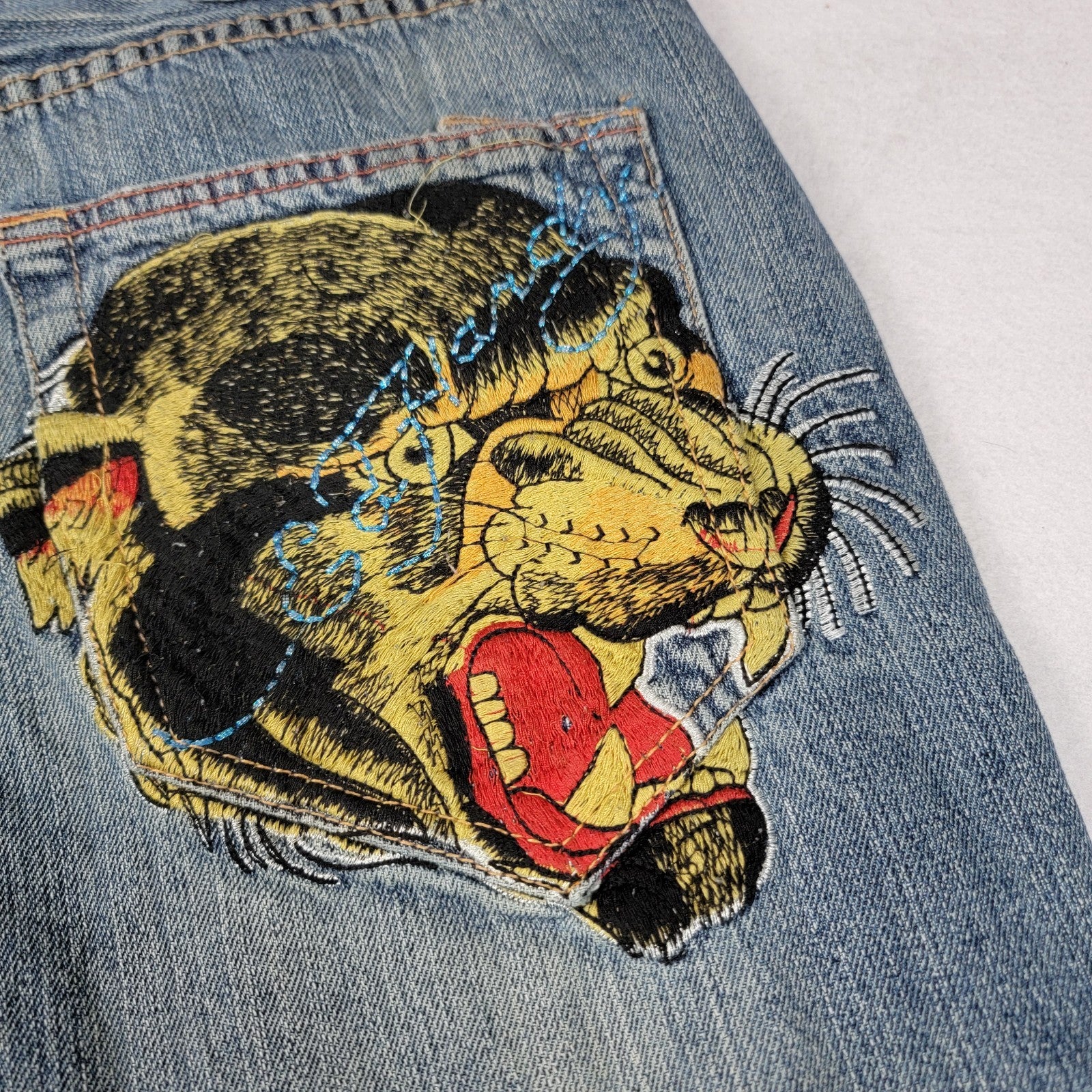 Ed Hardy Jeans Mens 34x34 Blue Denim Straight Leg Tiger Embroidery Distressed13