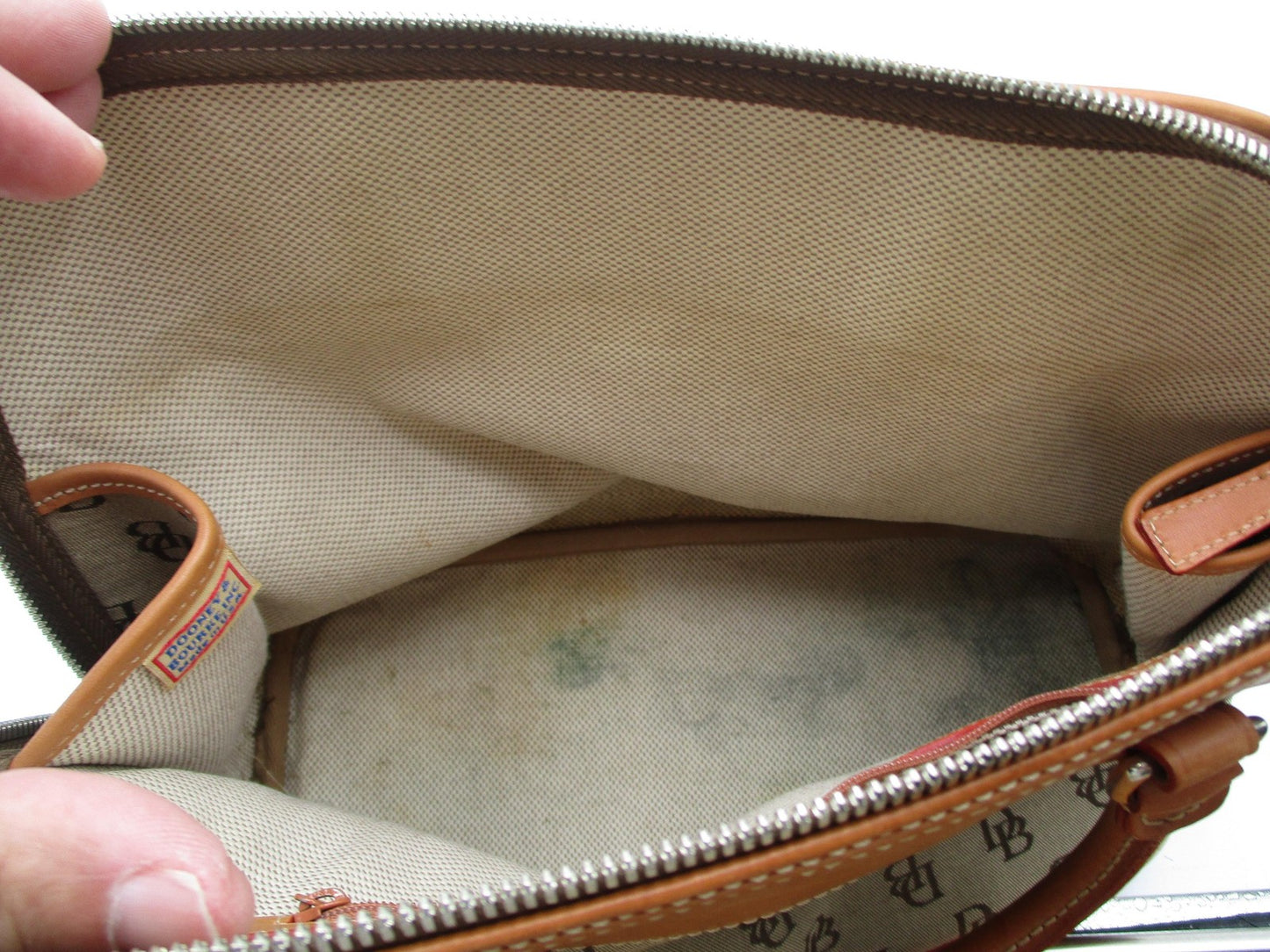 Vintage Dooney & Bourke Satchel Bag Womens Medium Brown Monogram Canvas USA9