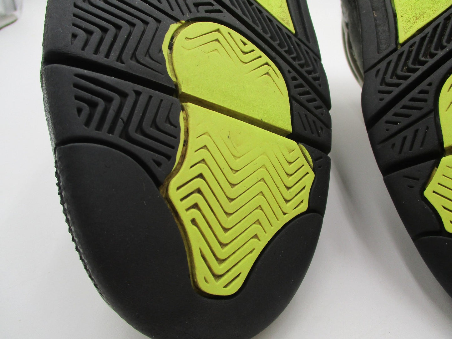 Jordan Air Jordan 4 Retro SE Shoes Mens Size 8 Gray Volt Neon 95 CT5342007 1U217