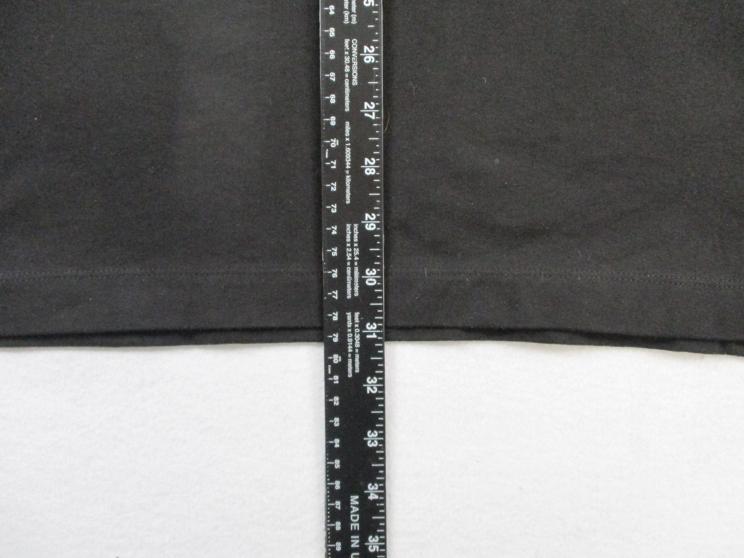 Fear Of God Essentials Shirt Mens Medium Black VNeck Logo Streetwear Tee 13468