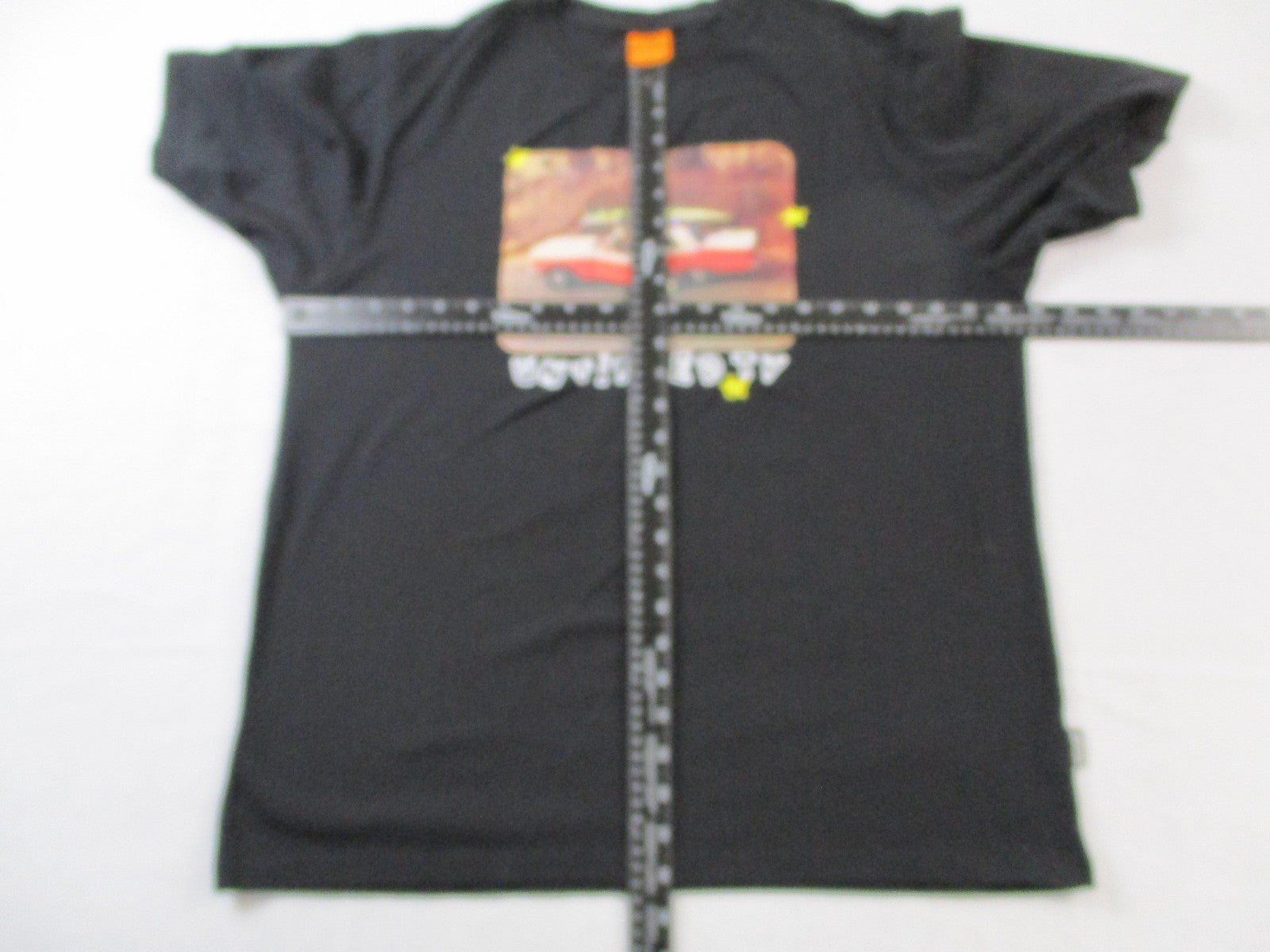 Designs Untitled Untitled TV Surf Car Photo Graphic Tee Black Mens L Used 15725