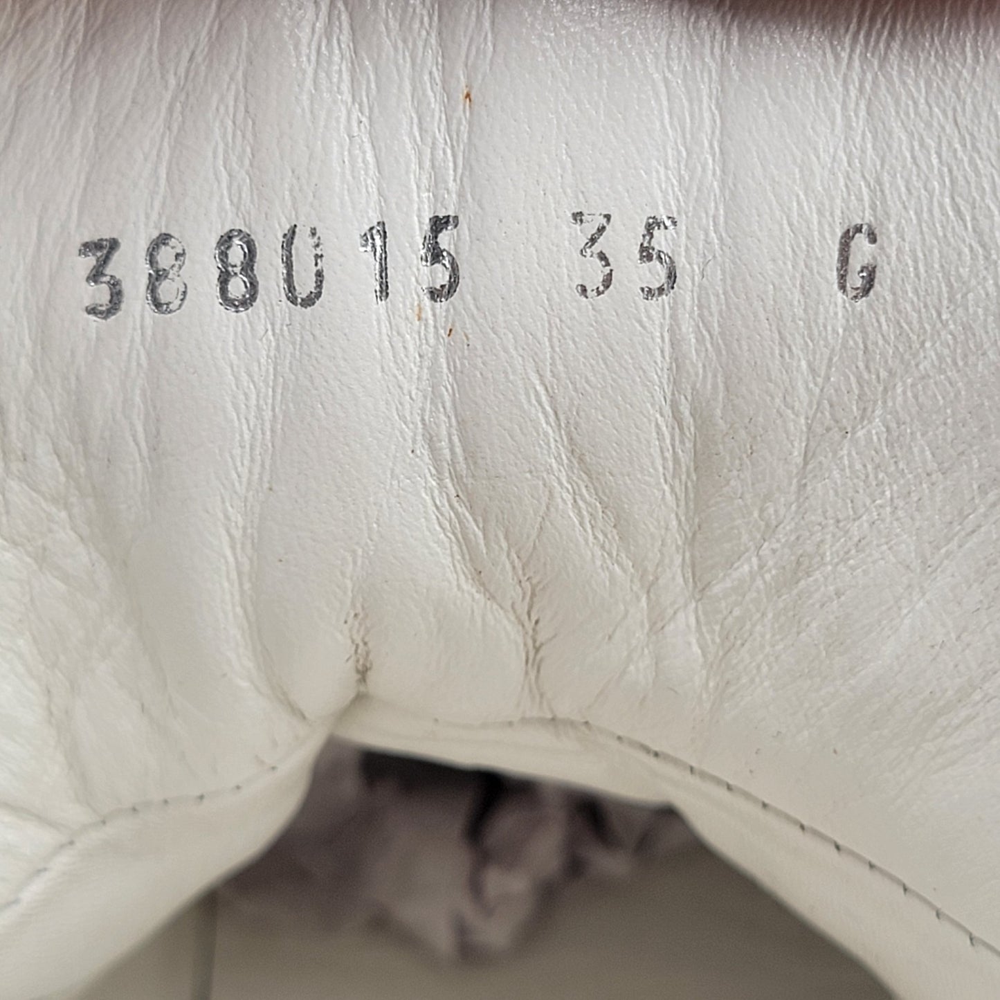 Gucci (388015) Interlocked GG Tri colored High Top Sneakers. Euro35/U.S5W 3737