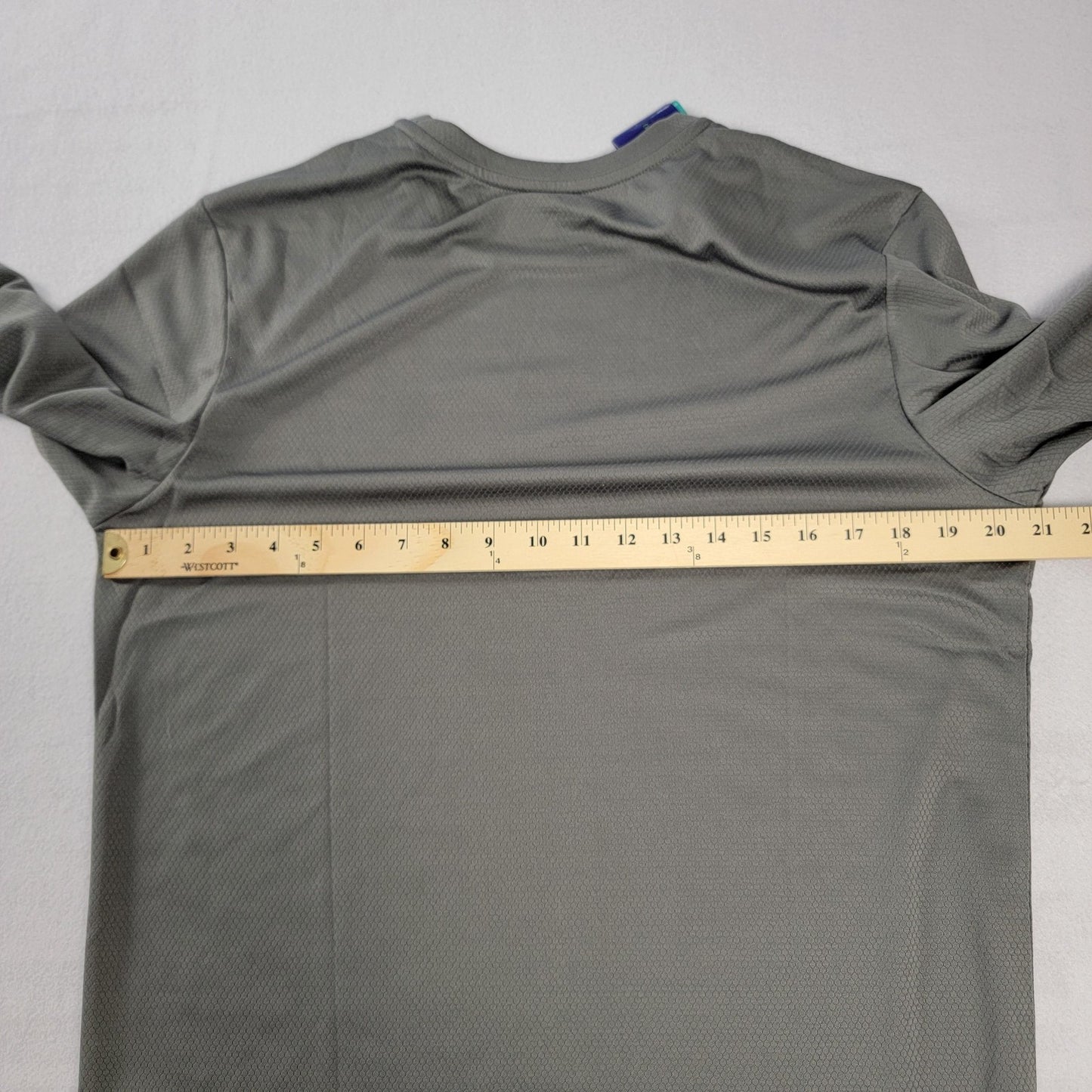 Mizuno Shirt Mens Medium Long Sleeve Performance Moisture Wicking DryLite