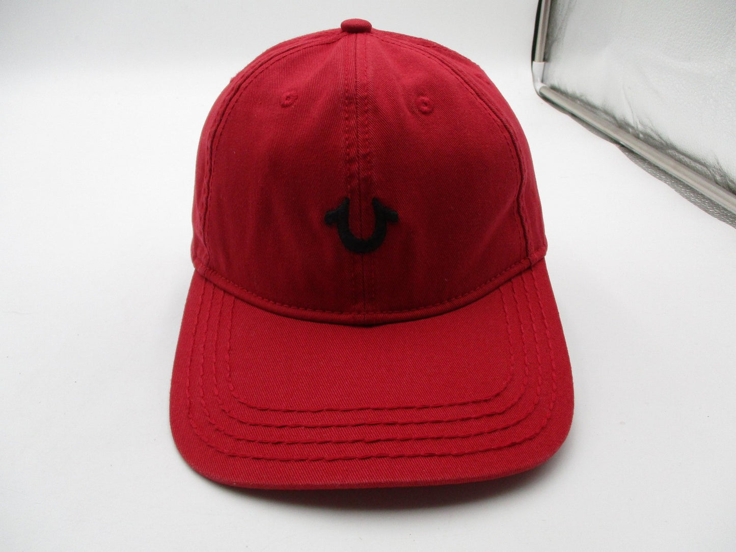 True Religion Hat Cap Strap Back Mens One Size Red Horseshoe Logo Baseball0