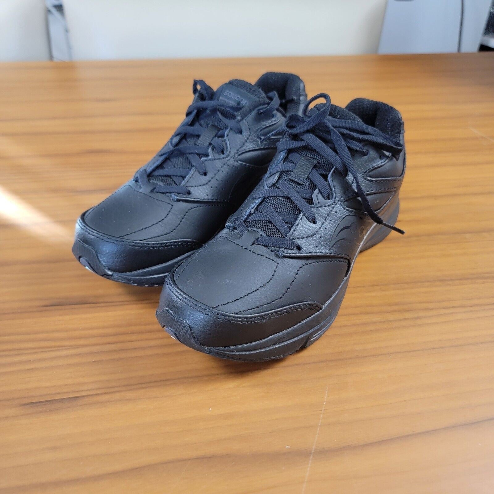 Saucony Women's Black Integrity 3 Athletic Walking Shoes S502042 Size 7.50