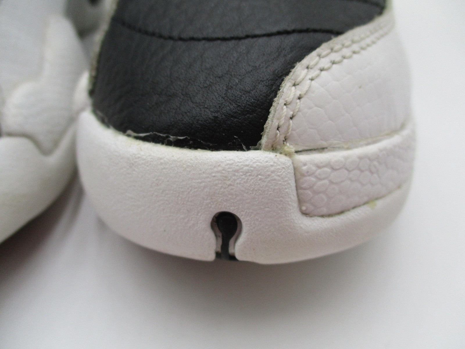 Air Jordan 12 Retro Playoffs Shoes Youth 5.5Y Black White Sneakers 153265-0063