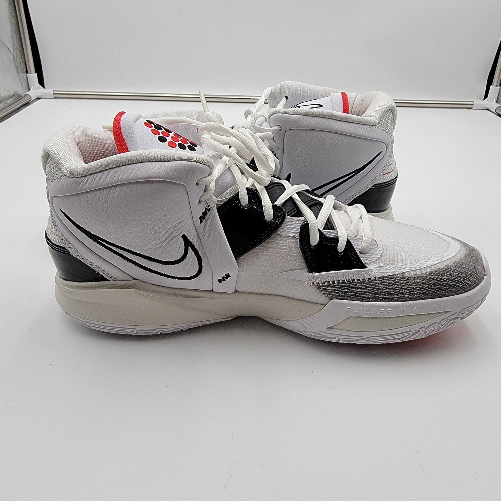 Nike Kyrie Infinity 'Man Machine' Sz 10 CZ0204-101