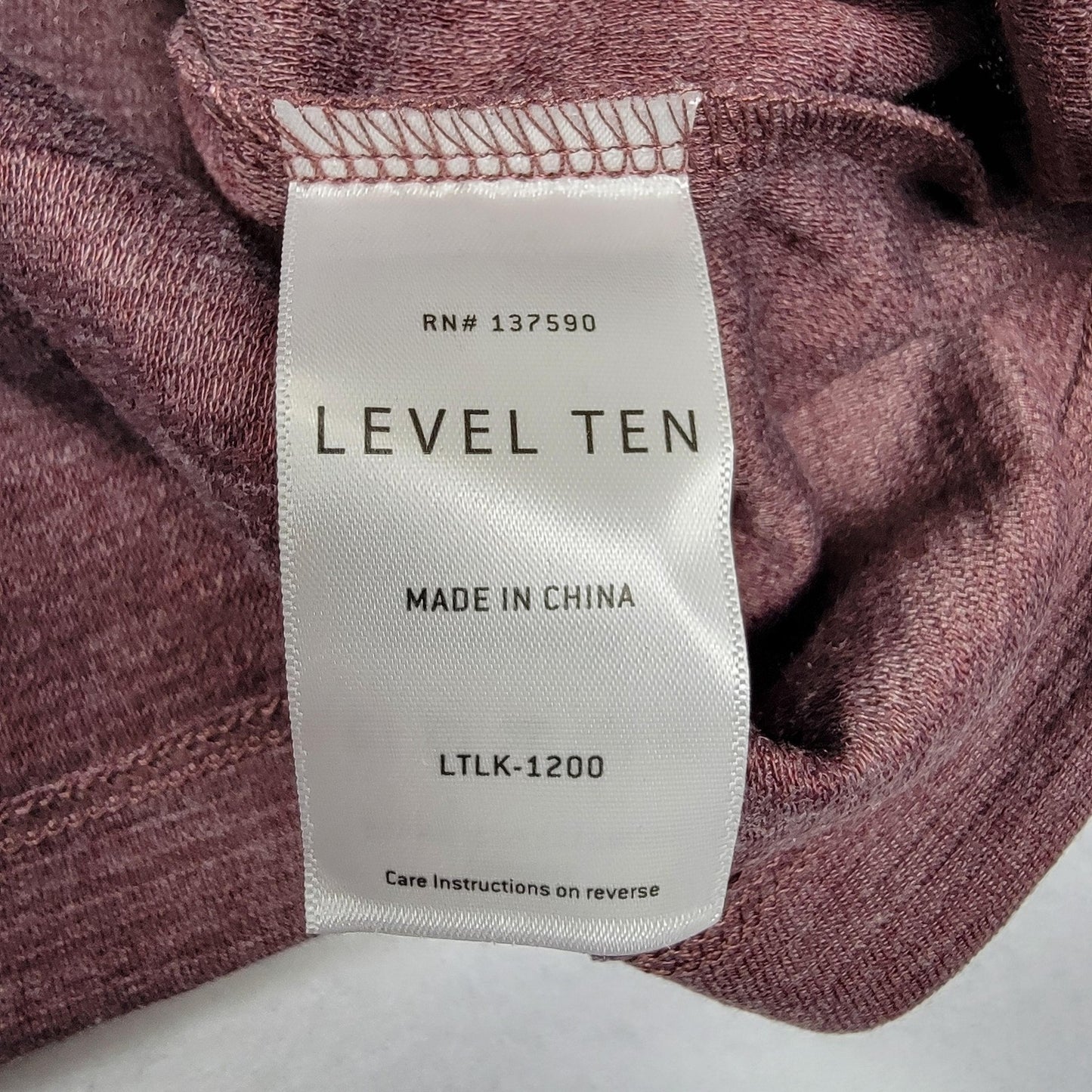 Level Ten Shirt Men Small Dusty Rose Long Sleeve Knit Crewneck Top LTLK1200 6125