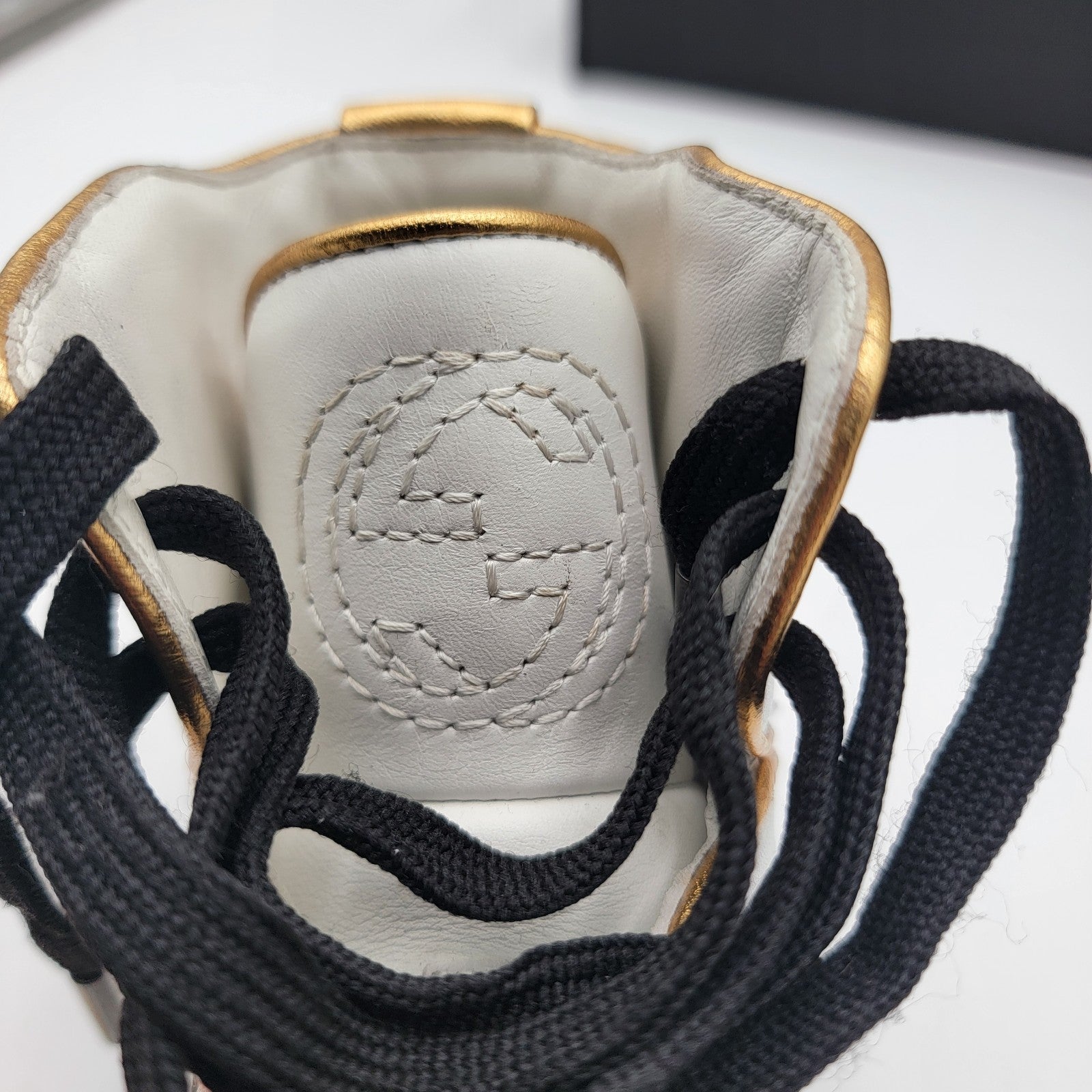 Gucci (388015) Interlocked GG Tri colored High Top Sneakers. Euro35/U.S5W 3738