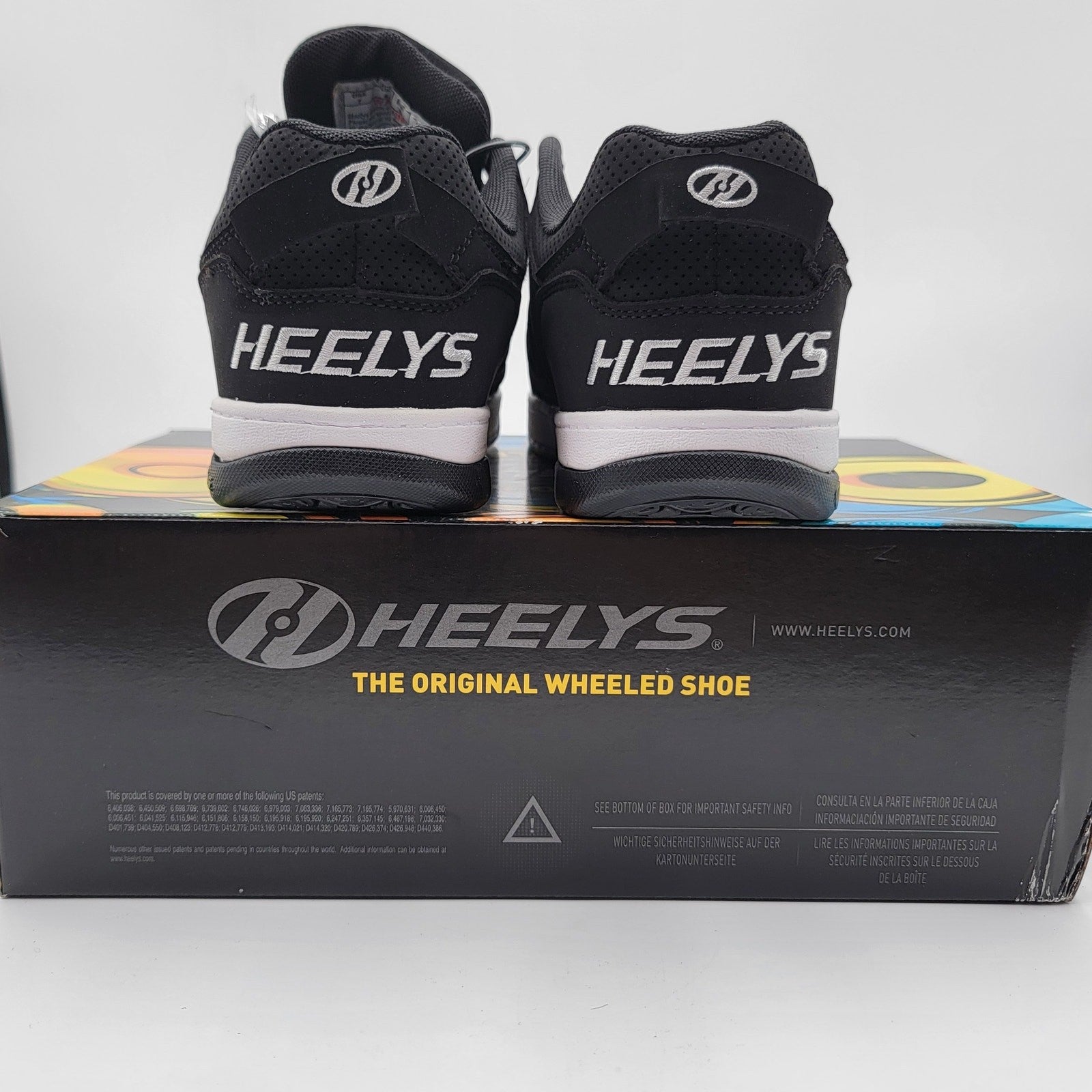 New Heelys Voyager Black  Size 7M / 8.5W  In Box!4