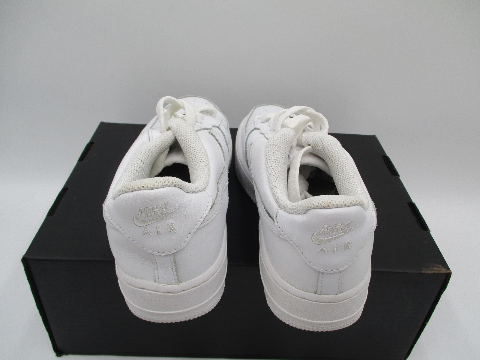 Nike Air Force 1 Shoes Youth Size 6.5Y White Low Leather AF1 DH2920111 (1E8)6