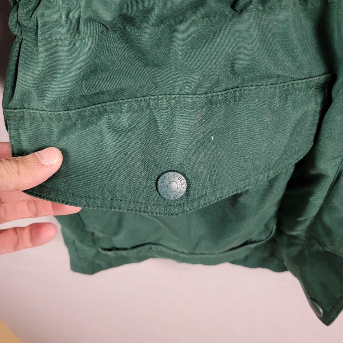 Eddie Bauer Women’s M Green Waxed Cotton Jacket Wool Lined Hooded Vintage 2142