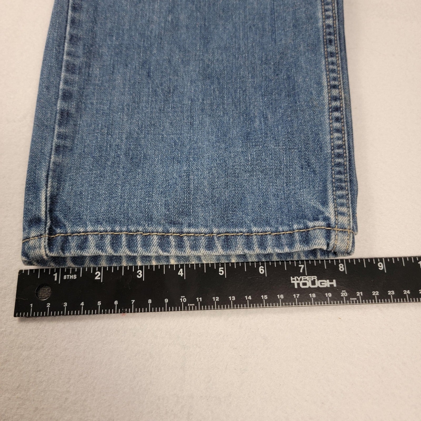 Levis 505 Jeans Mens 32x32 Straight Fit Denim Classic Medium Wash Distressed 9617