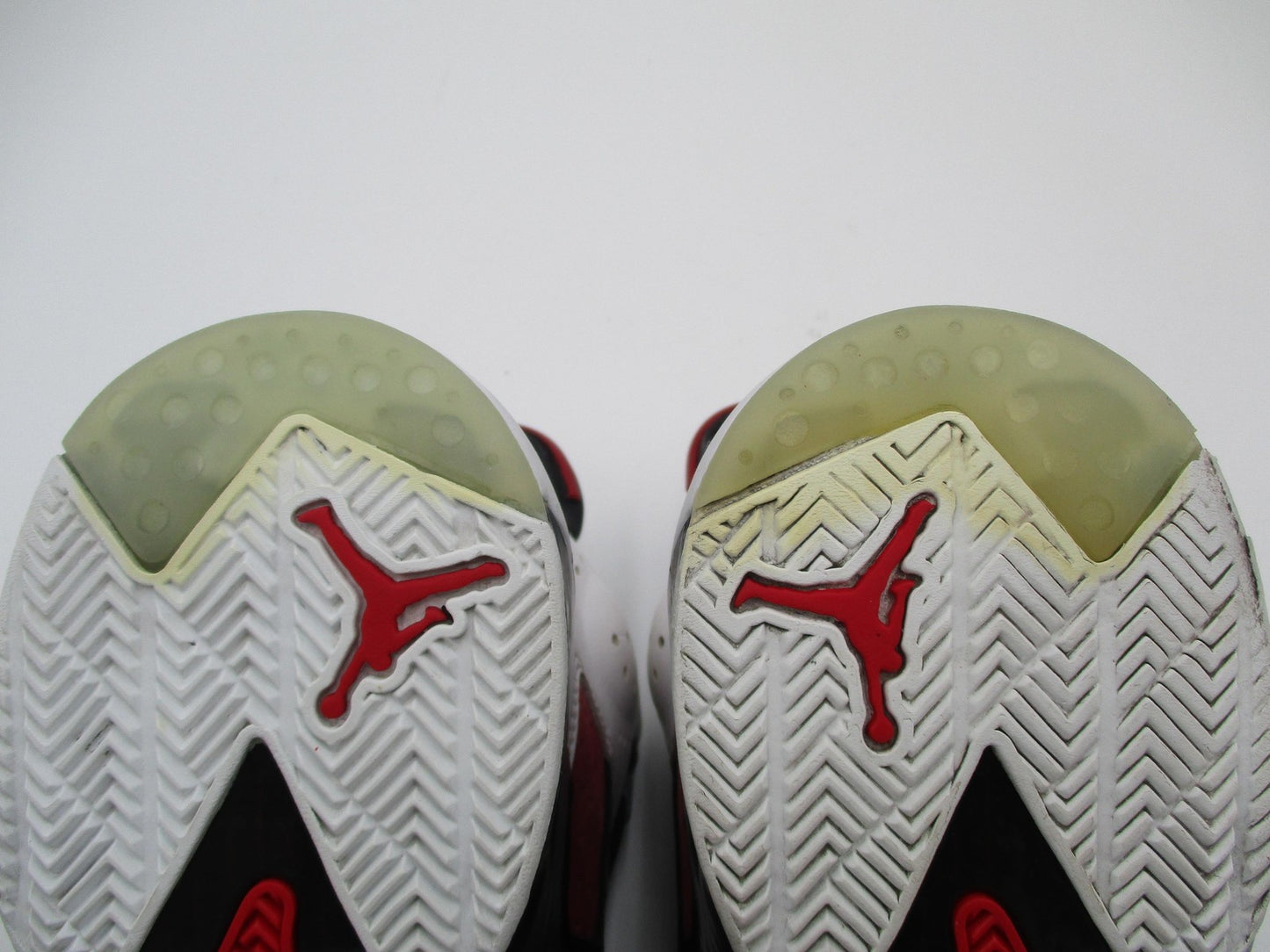 Nike Air Jordan 61723 Shoes Youth 6Y Black Red White Bred DM1159006 1L111