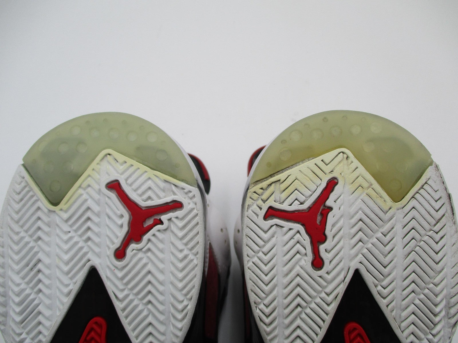Nike Air Jordan 61723 Shoes Youth 6Y Black Red White Bred DM1159006 1L111
