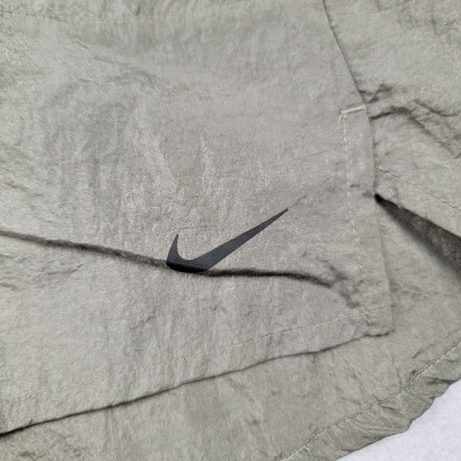 Nike Running Division Stride 5” Dri-FIT Shorts Olive Green Men’s Medium NWT2