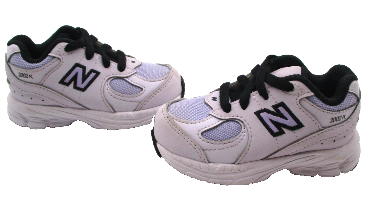 New Balance IC2002PL Shoes Kids Size 5 Purple 2002R Running Athletic Sneaker 1R70